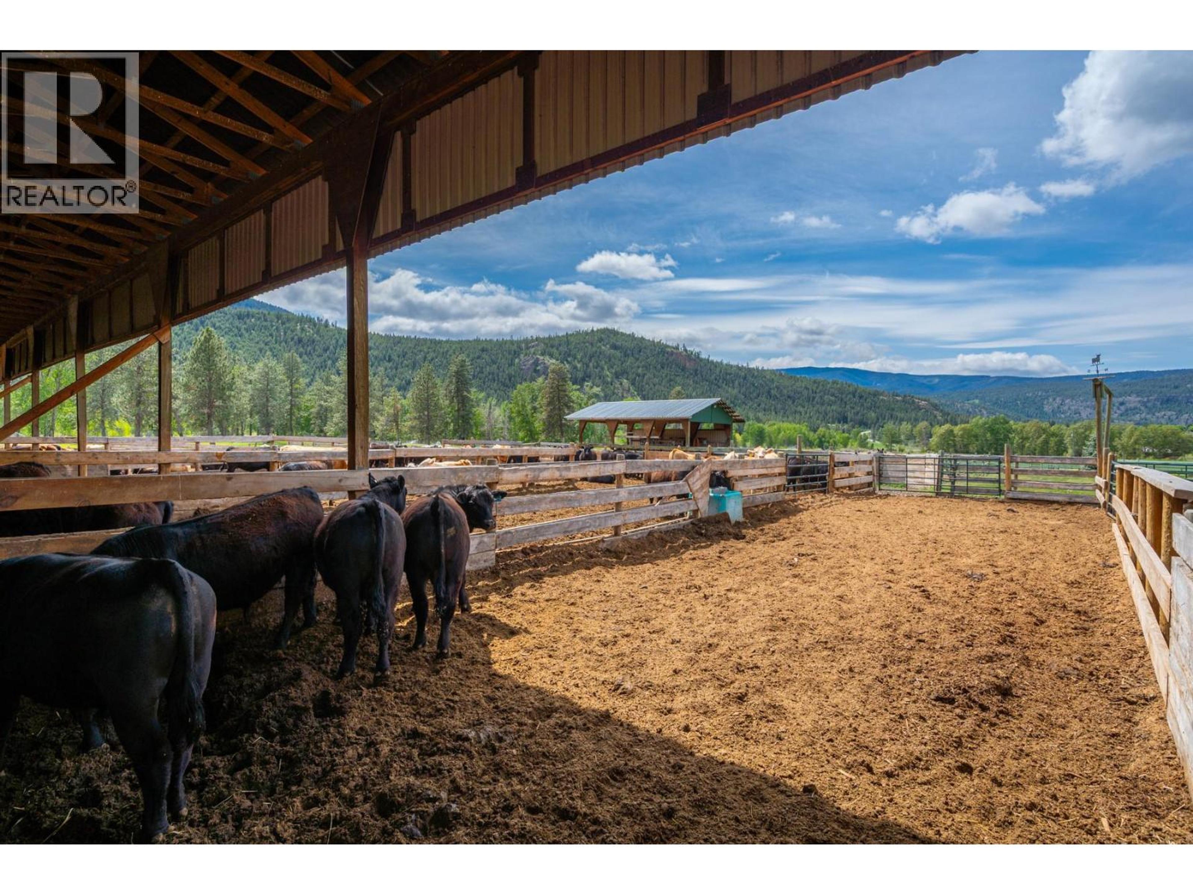 2225 HAZELHURST ROAD - 53