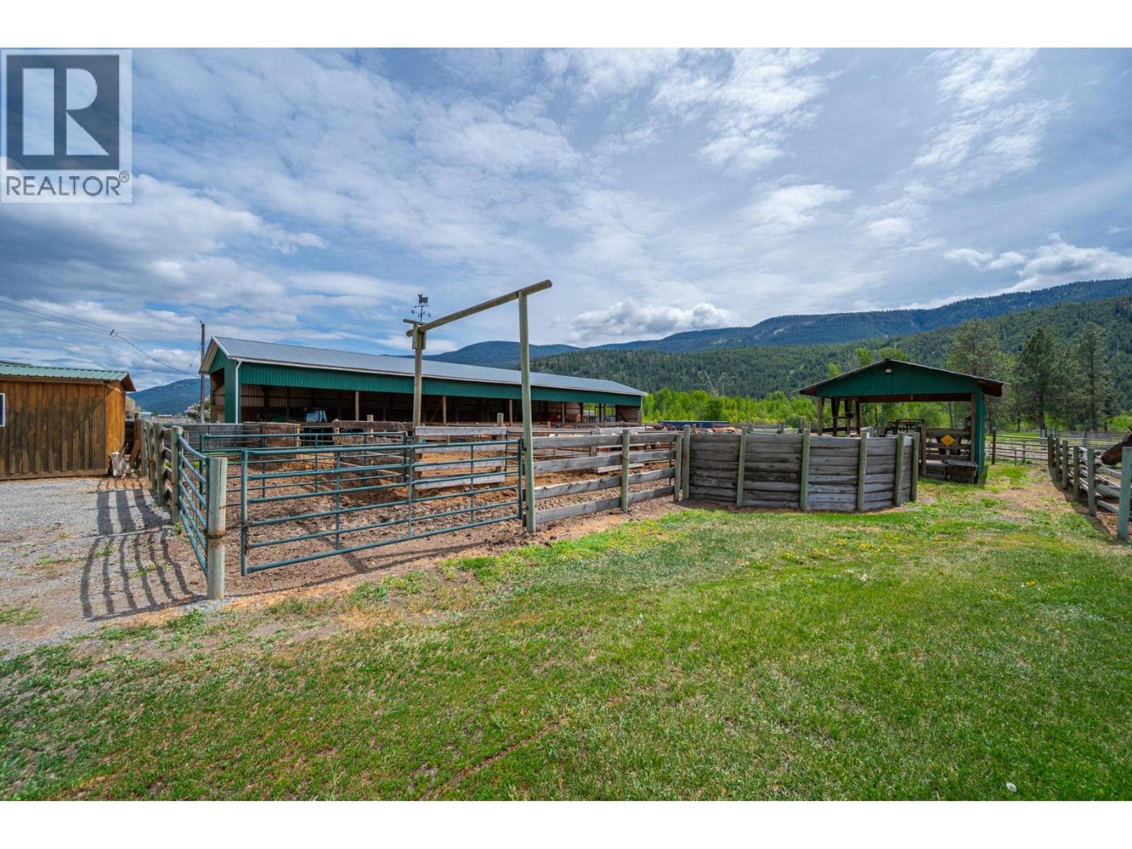 2225 HAZELHURST ROAD - 55