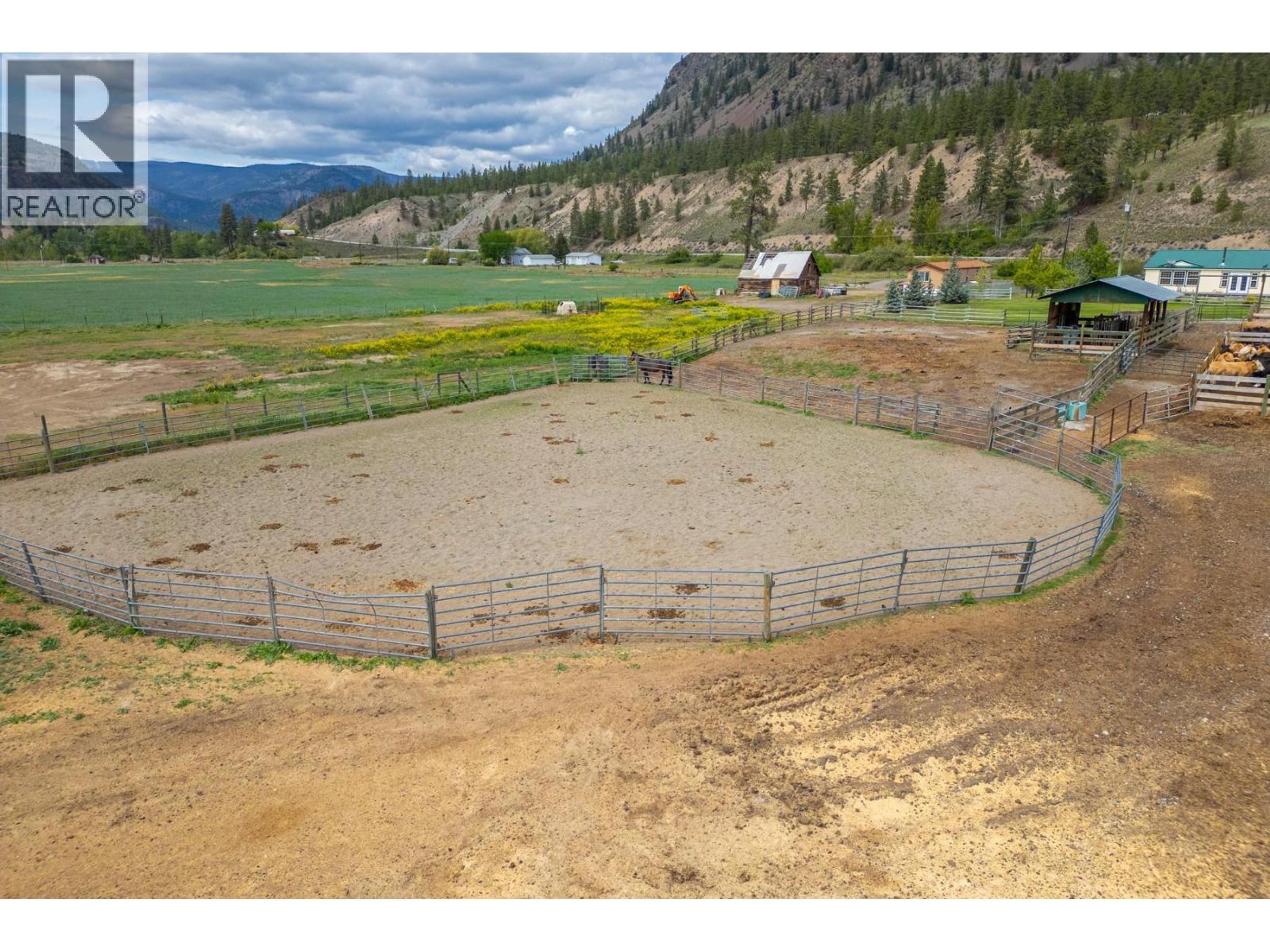 2225 HAZELHURST ROAD - 66