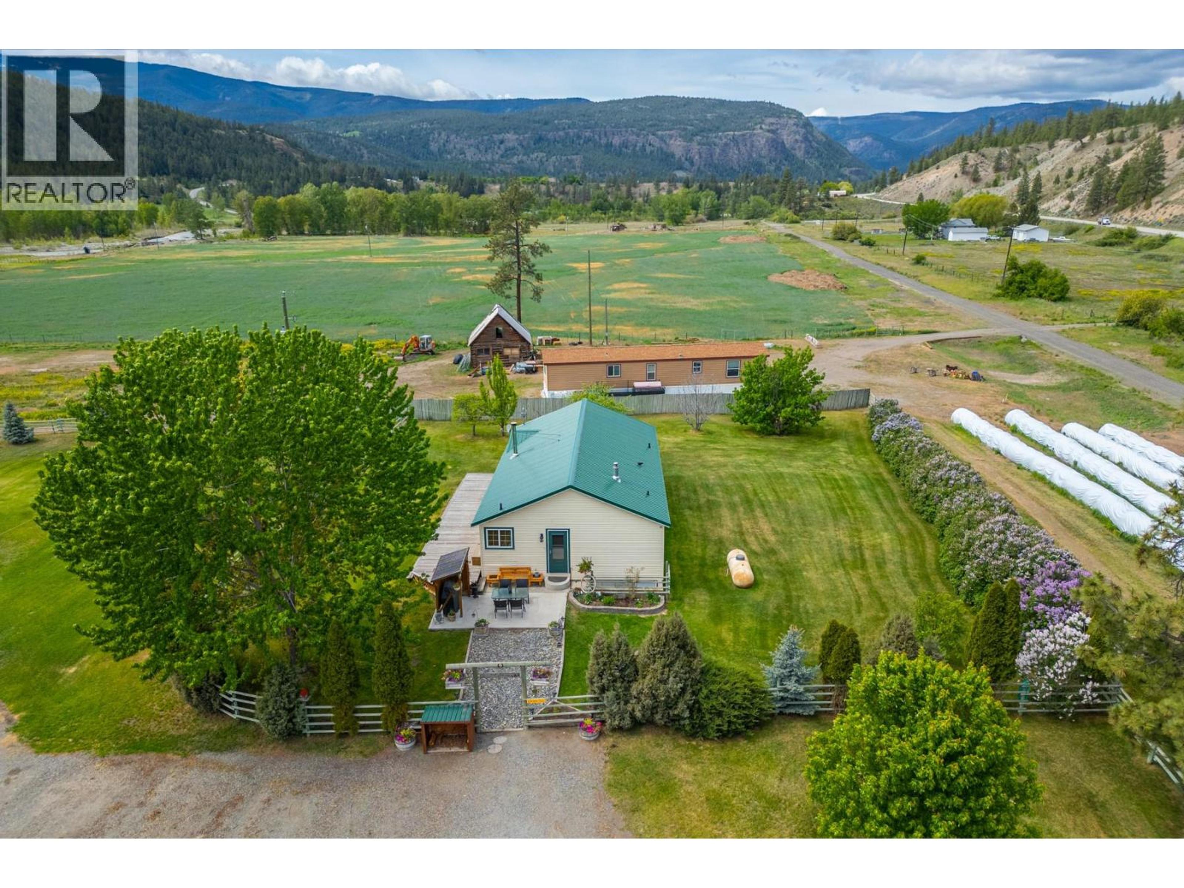 2225 HAZELHURST ROAD - 74