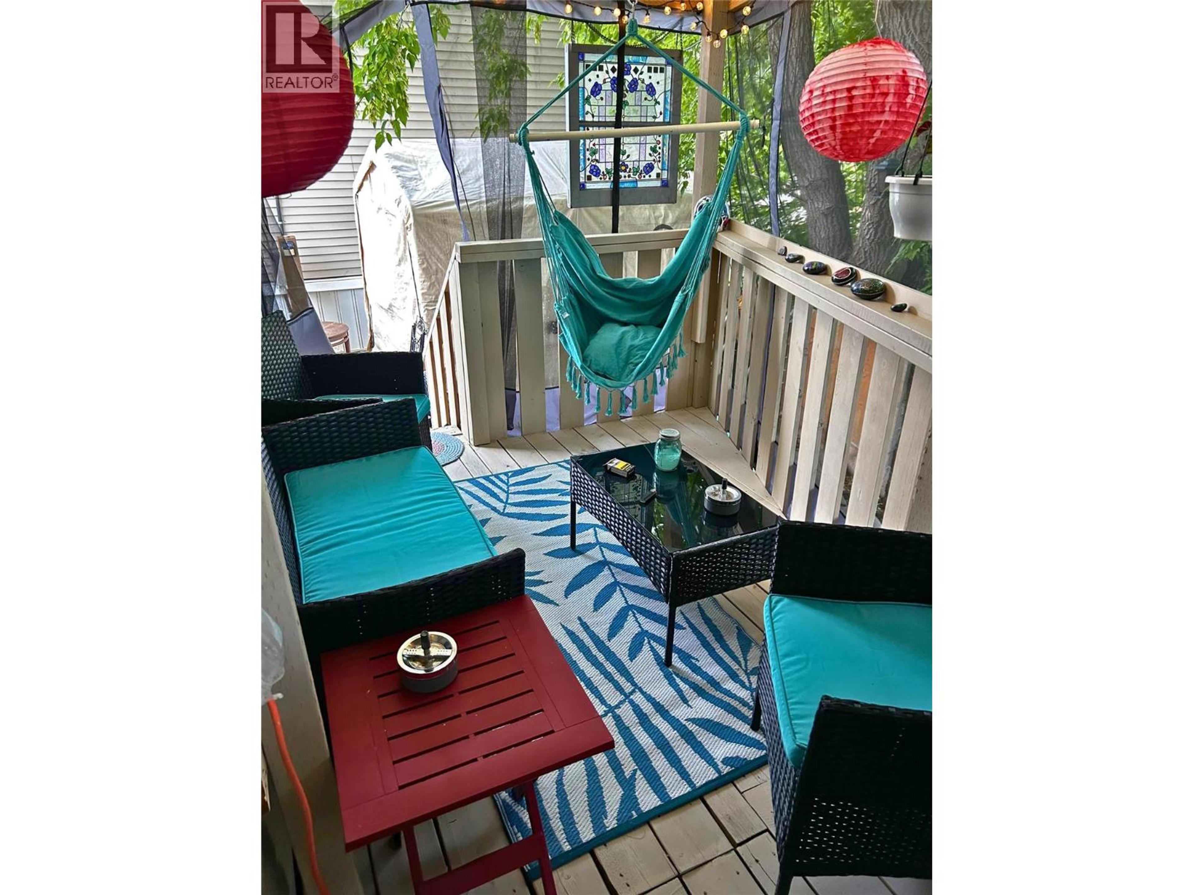 #10 1055 OLD CARIBOO ROAD - 16