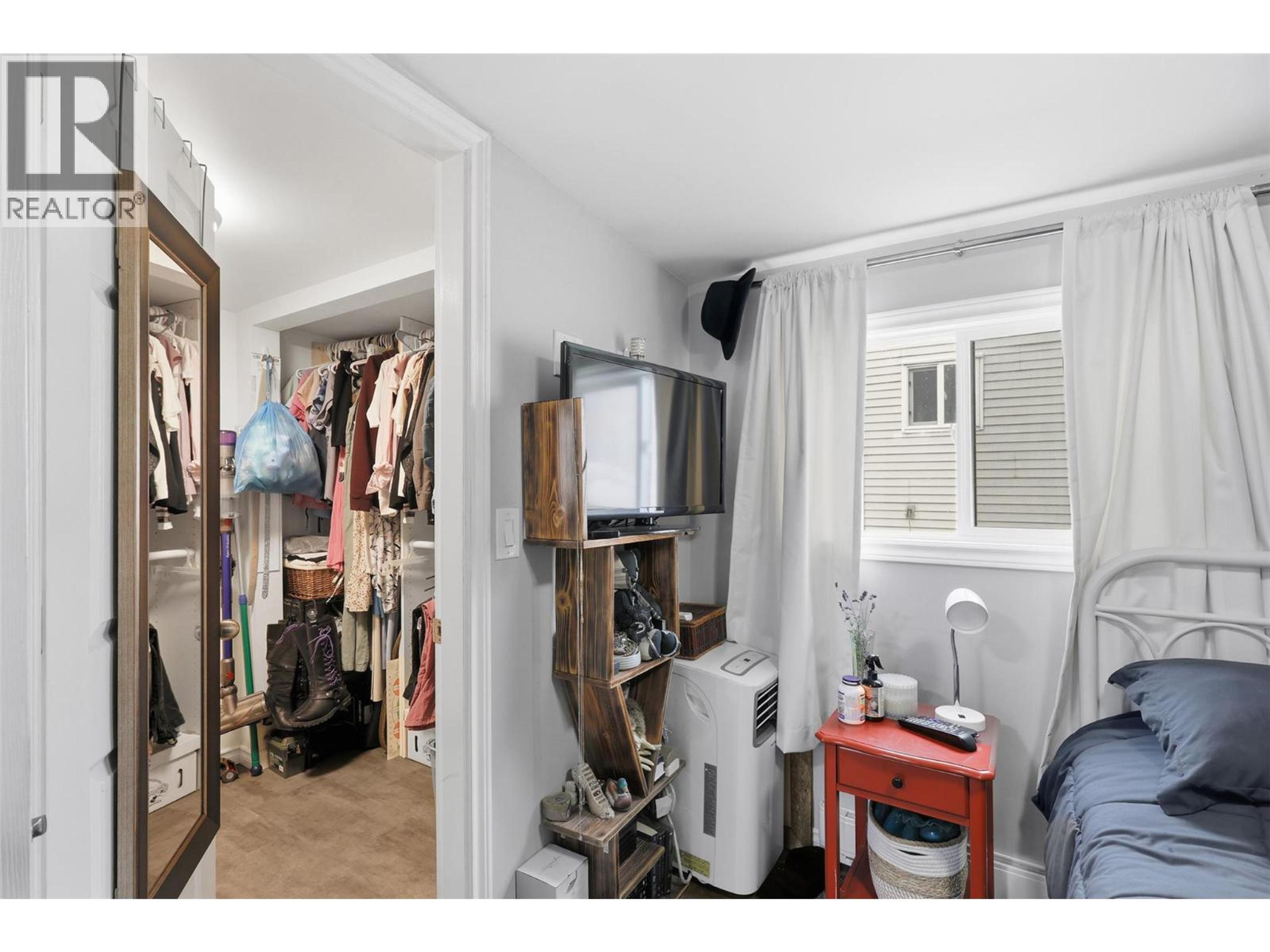 #10 1055 OLD CARIBOO ROAD - 11