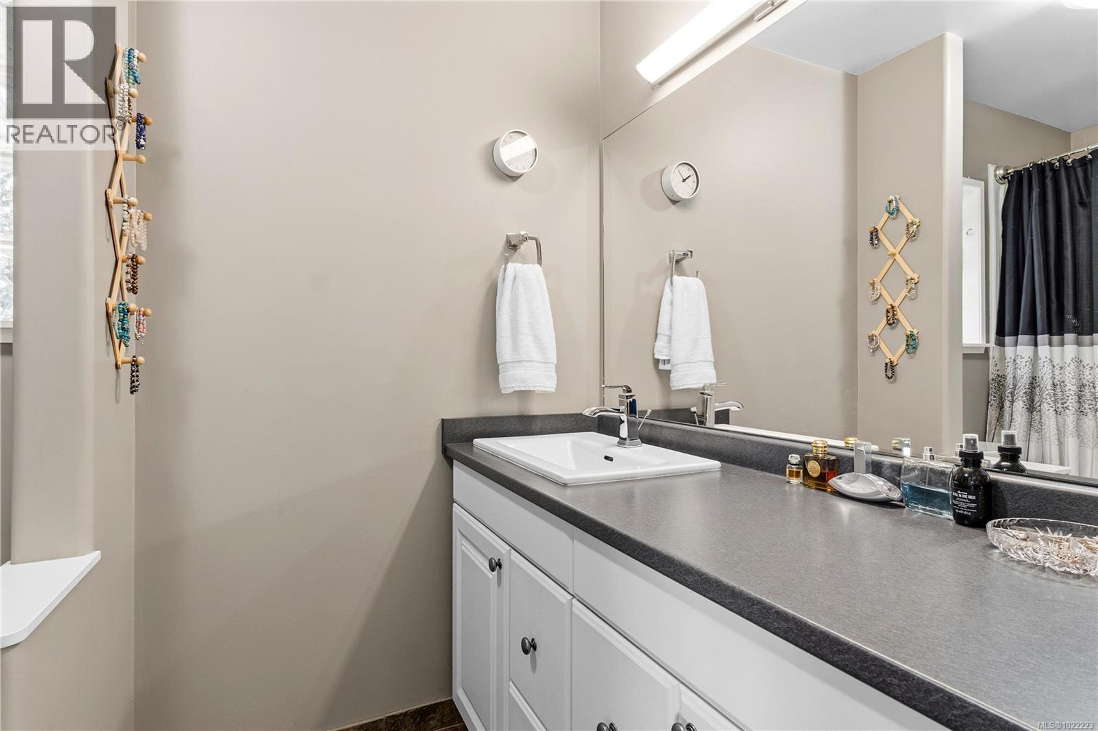 750 BRADBURY AVE - 15