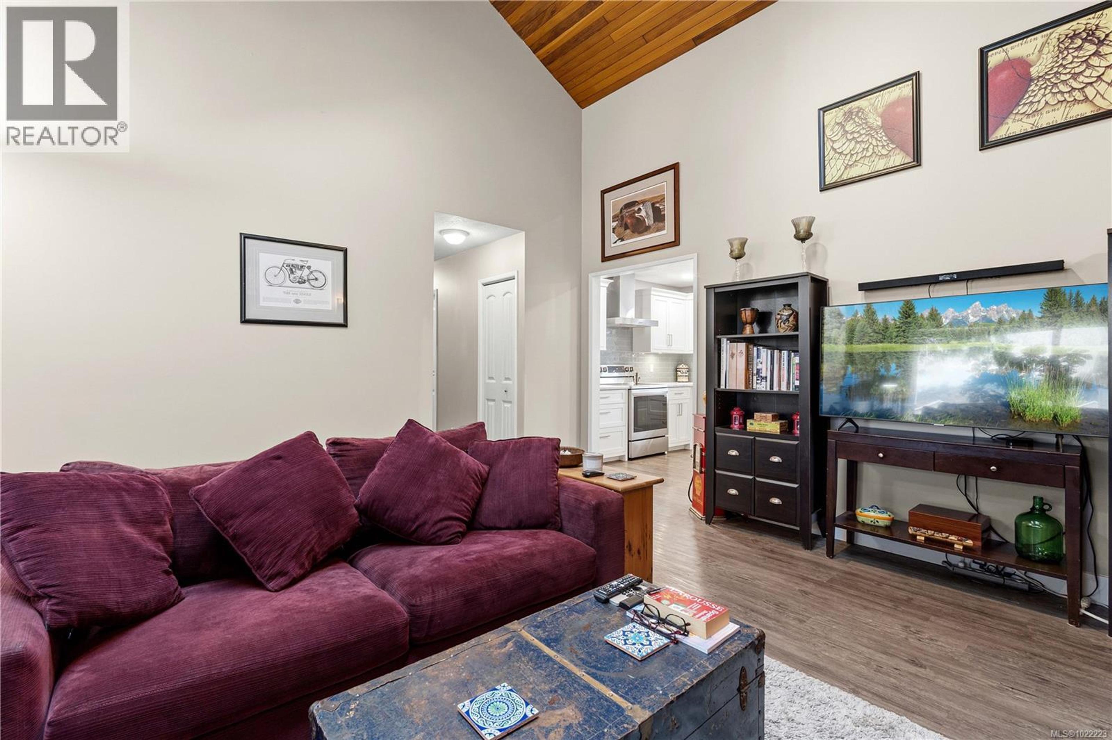 750 BRADBURY AVE - 6