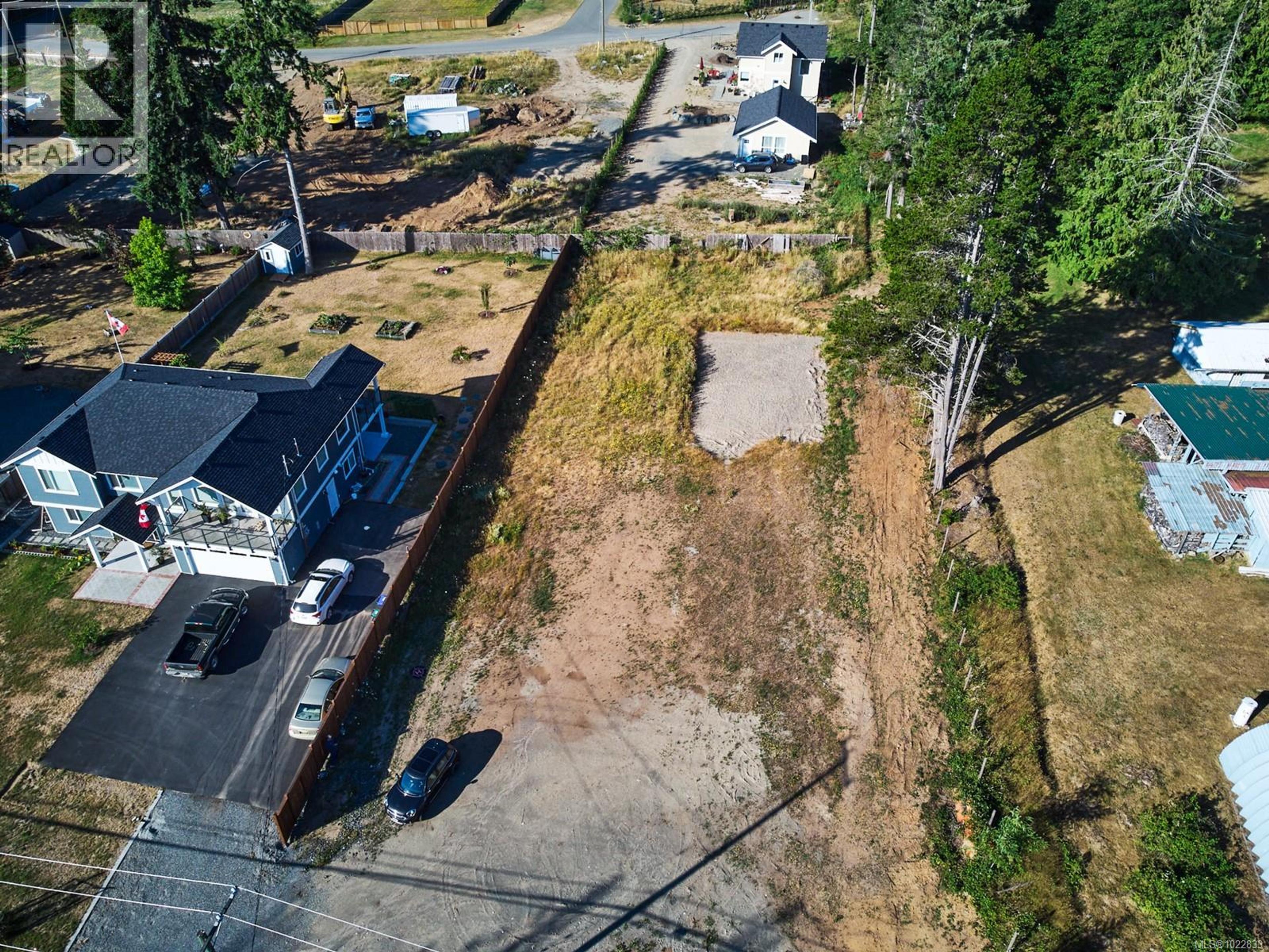 6632 ISLAND HWY W - Image 10