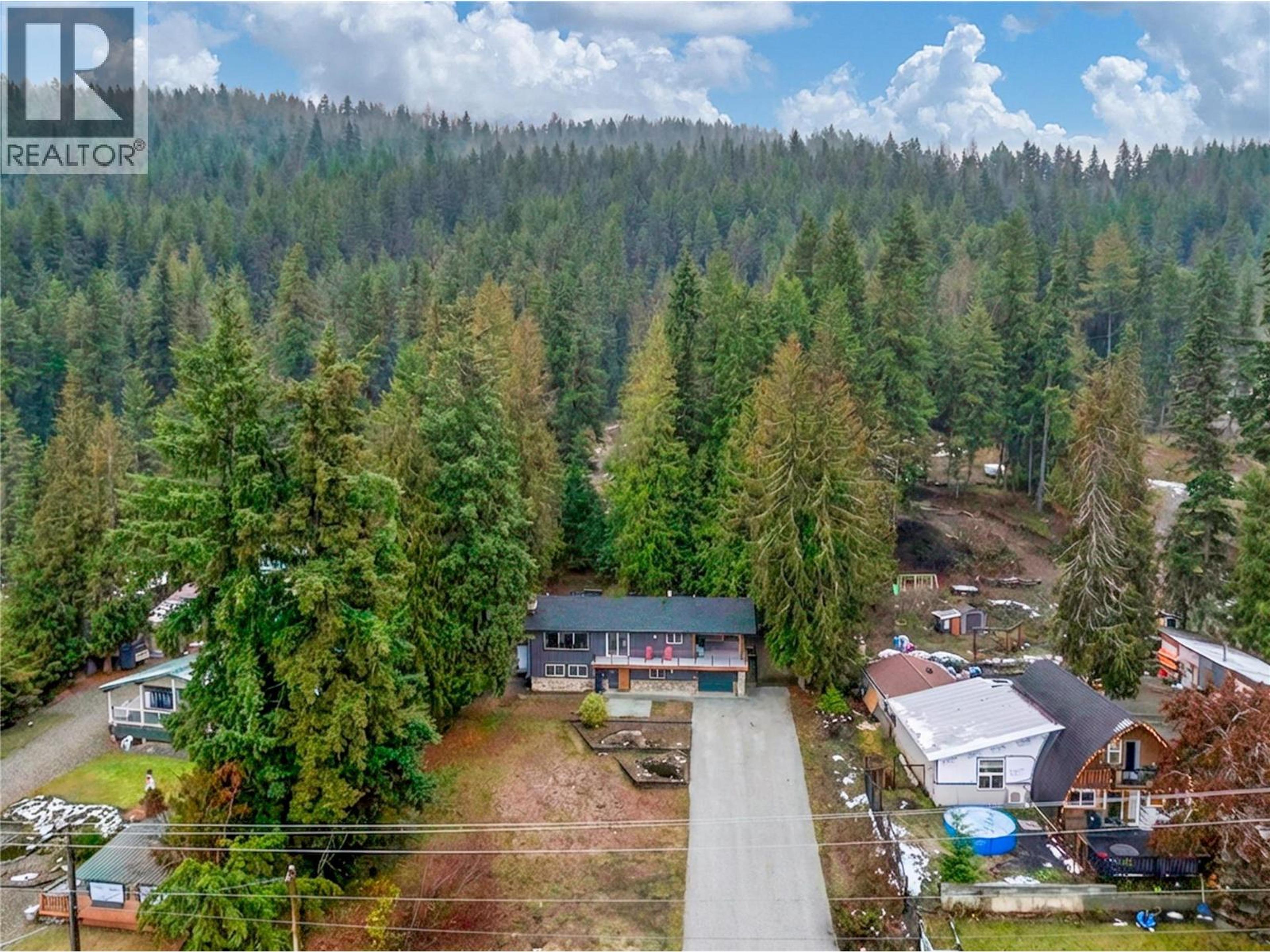 2022 EAGLE BAY ROAD - 10