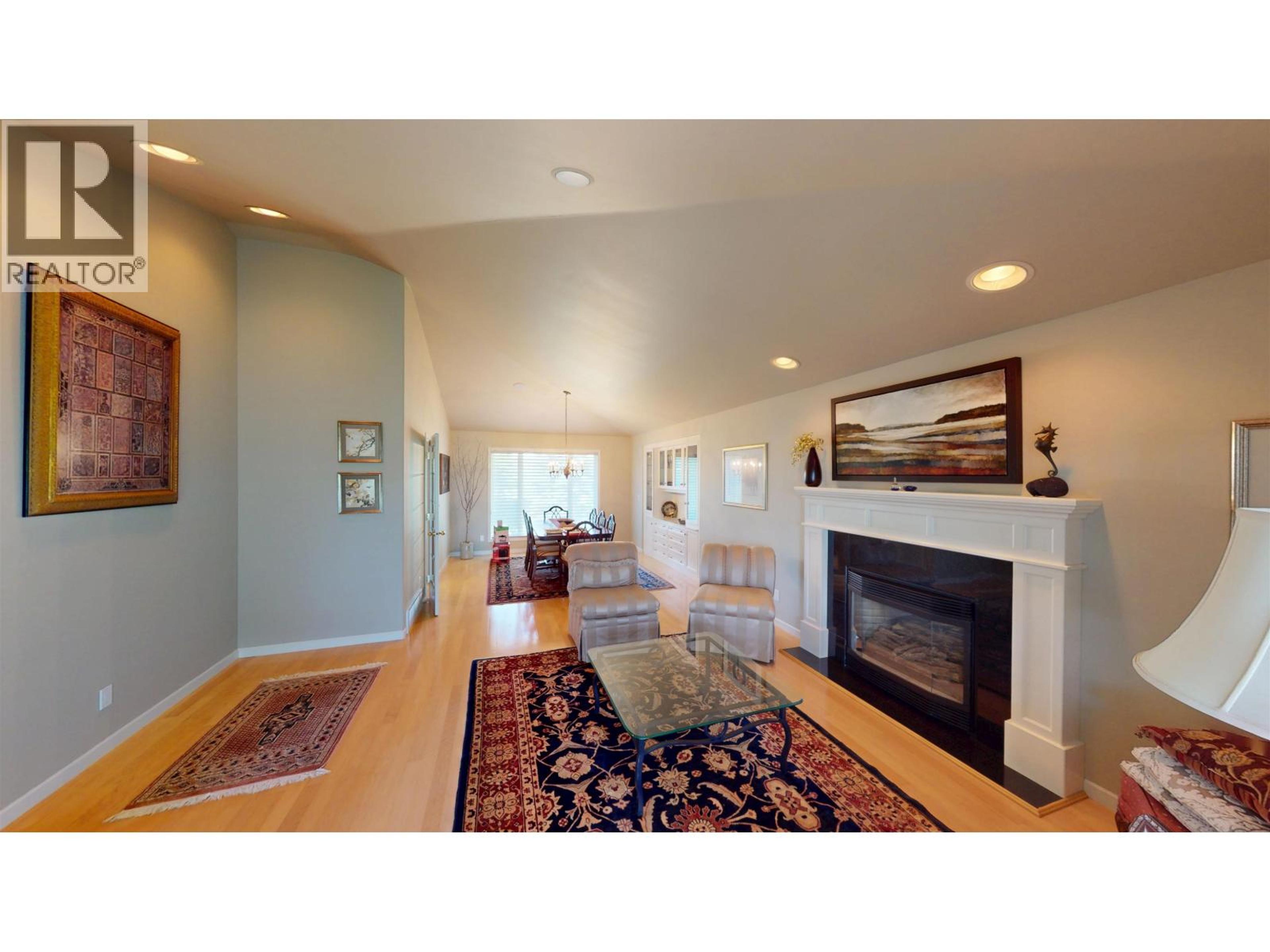 11412 109 STREET - 12