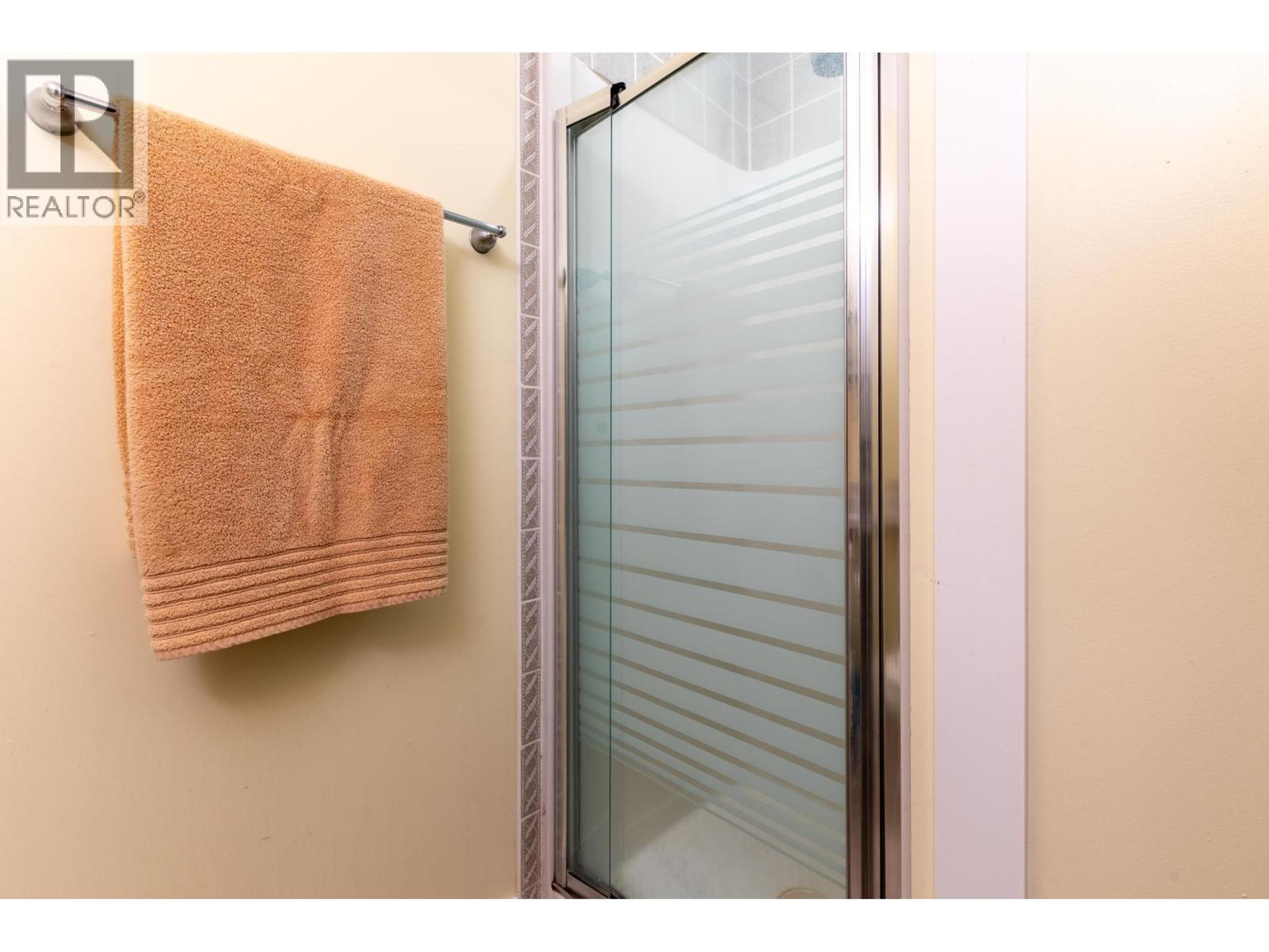 5486 HEYER ROAD - 20