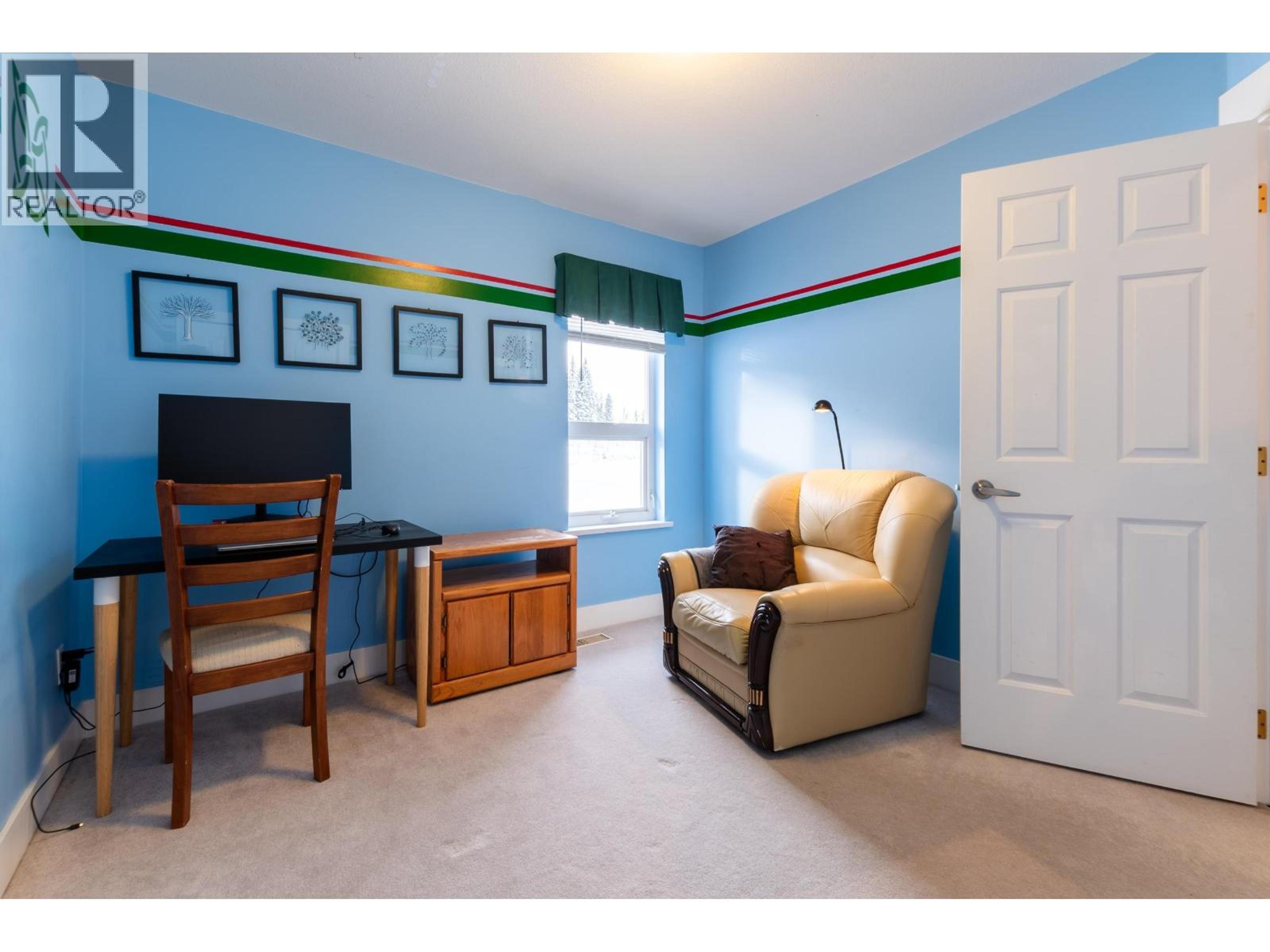 5486 HEYER ROAD - 22