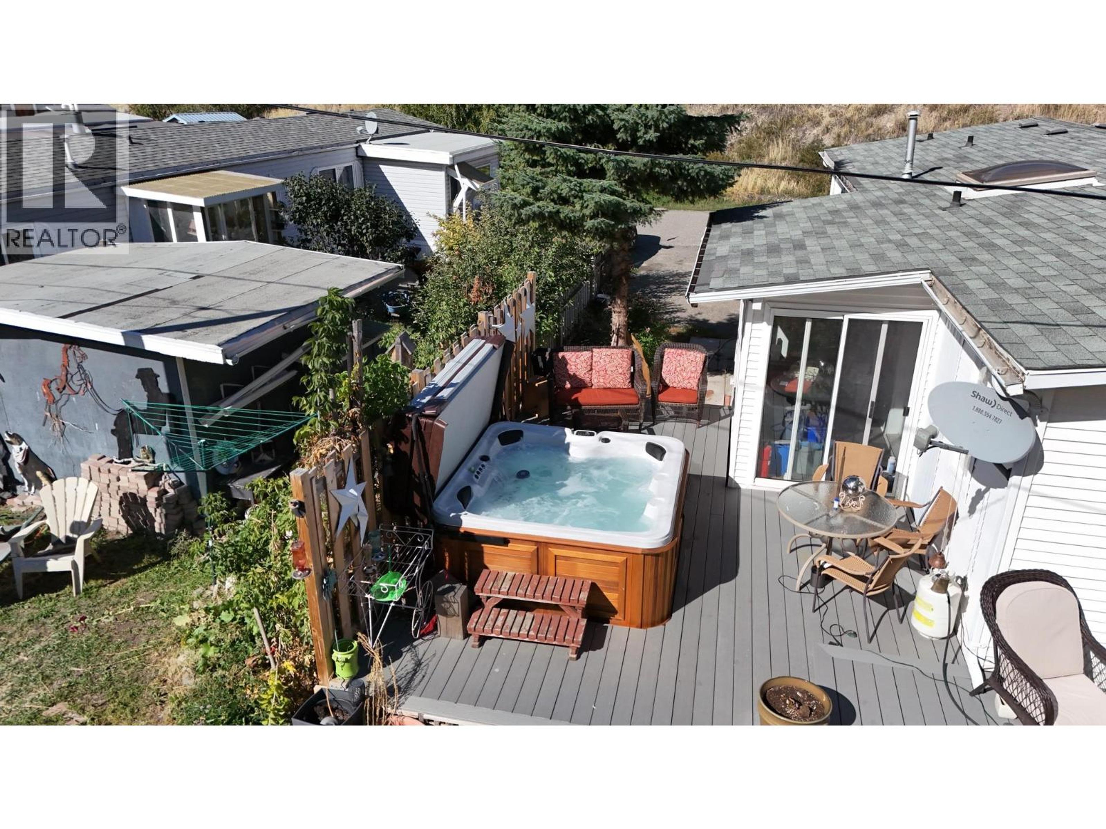 #18 1401 NICOLA AVENUE - 20