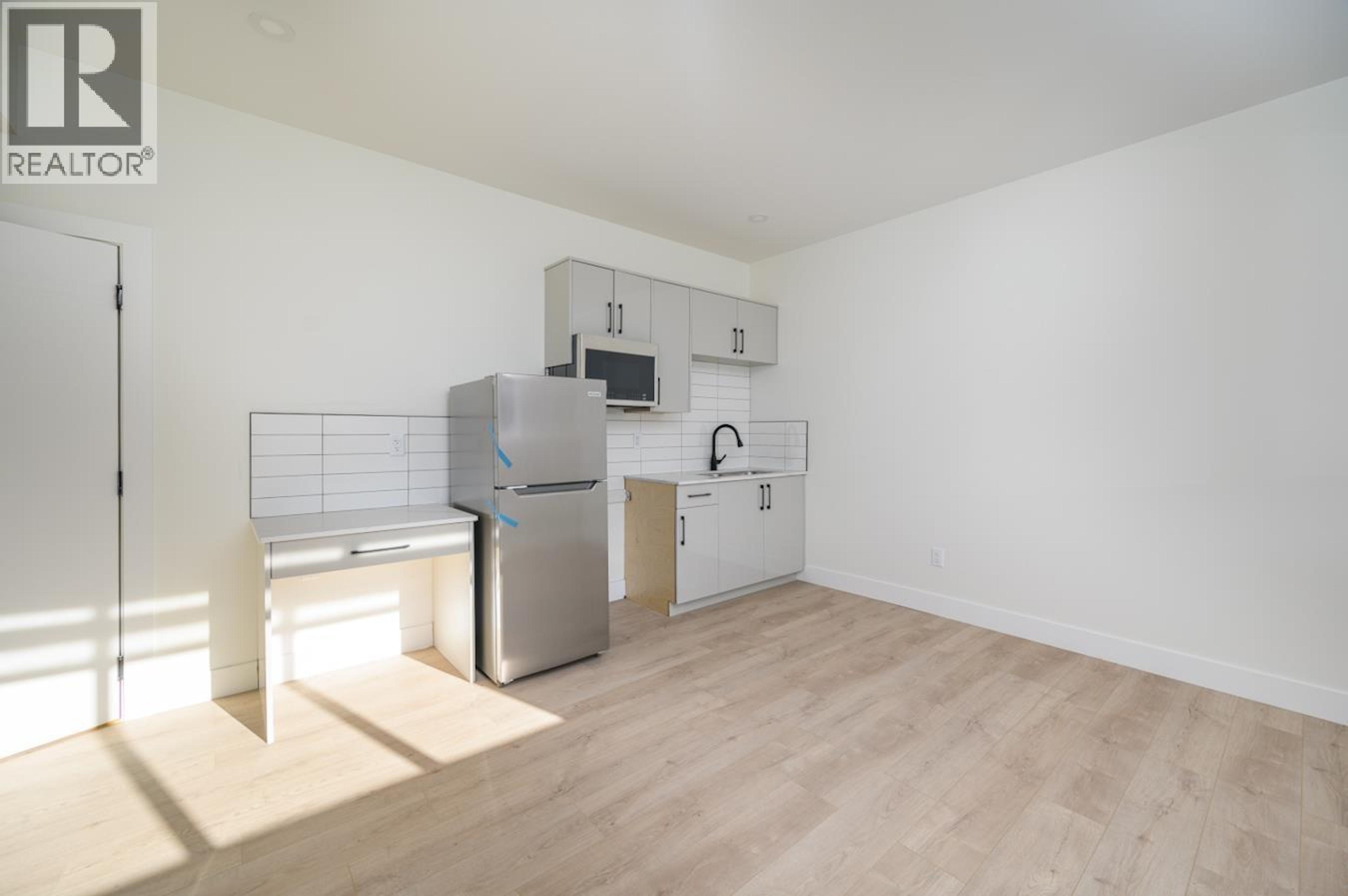 ##1203 2395 ROWE STREET - 28