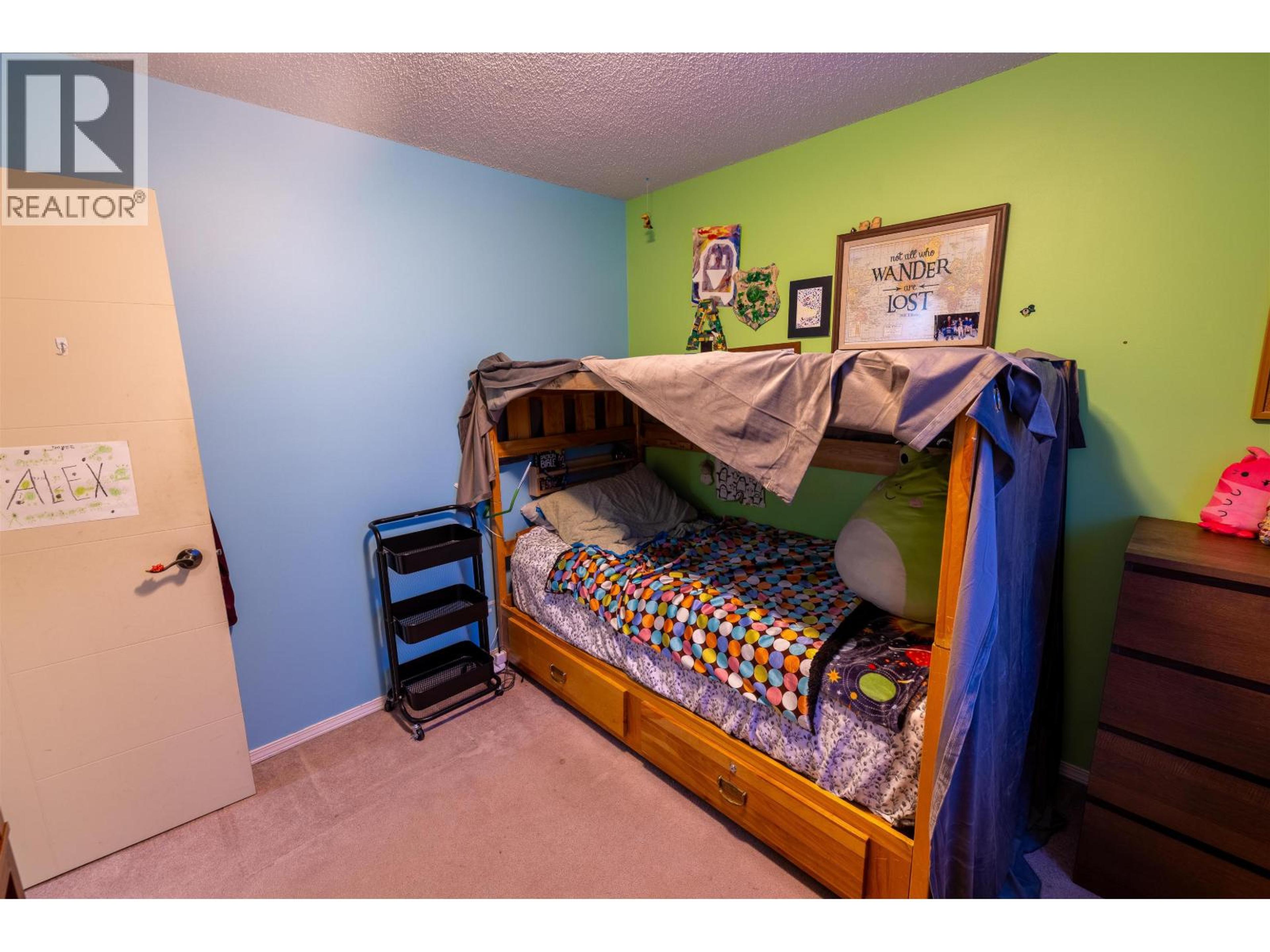 3178 WALLACE CRESCENT - 20