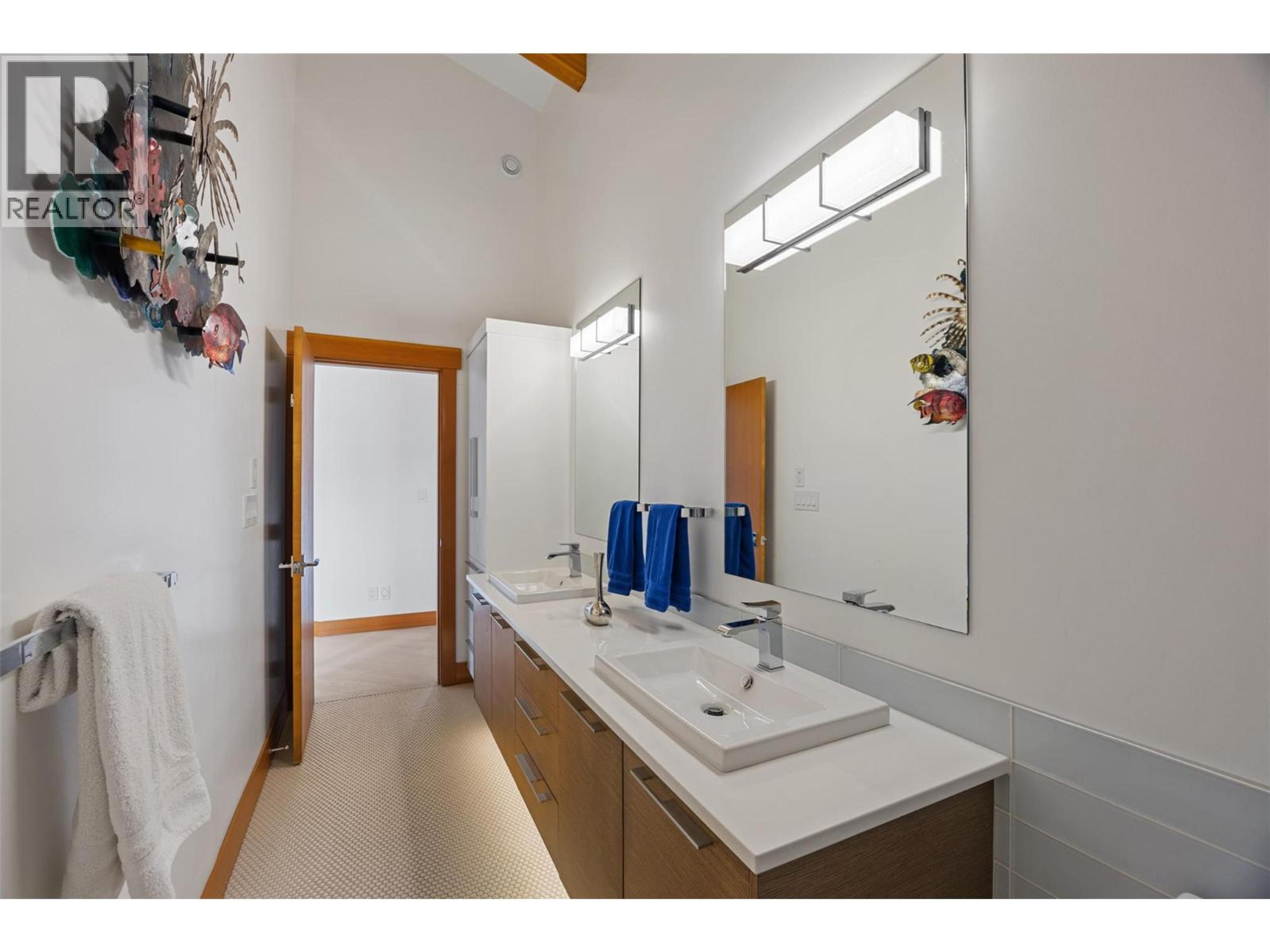 4249 BELLA VISTA DRIVE - 48