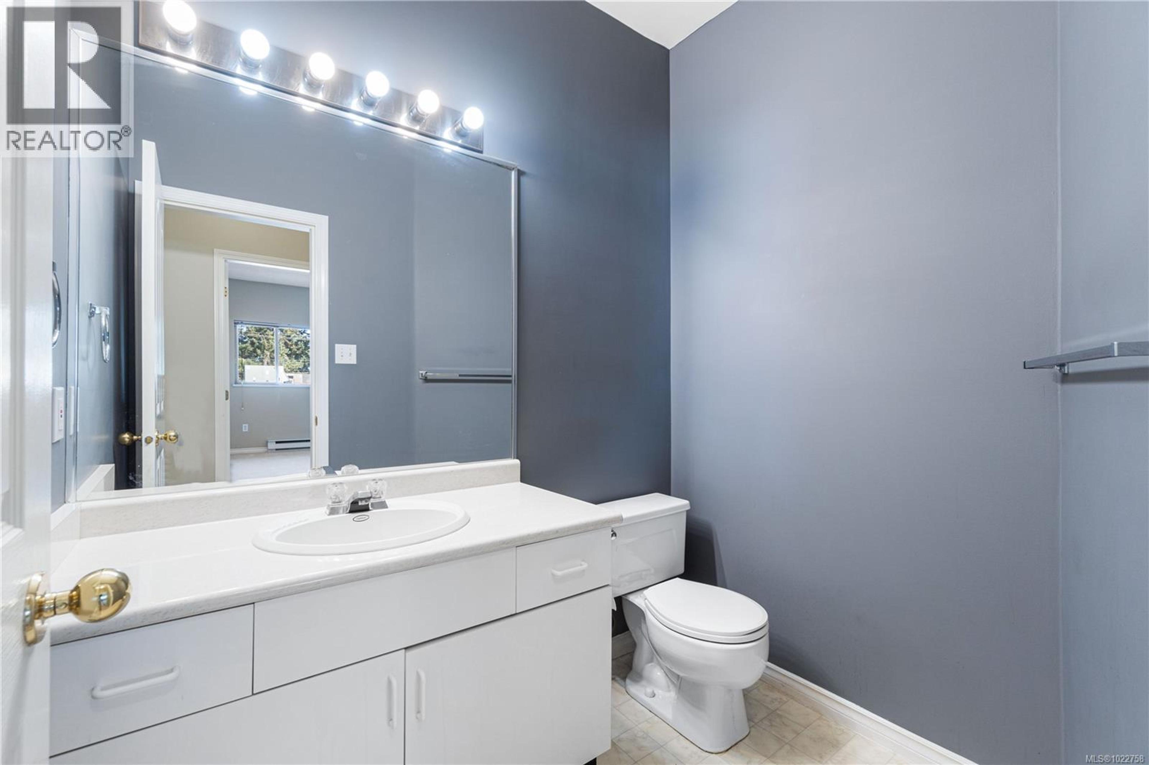 #207 125 MCCARTER ST - 10