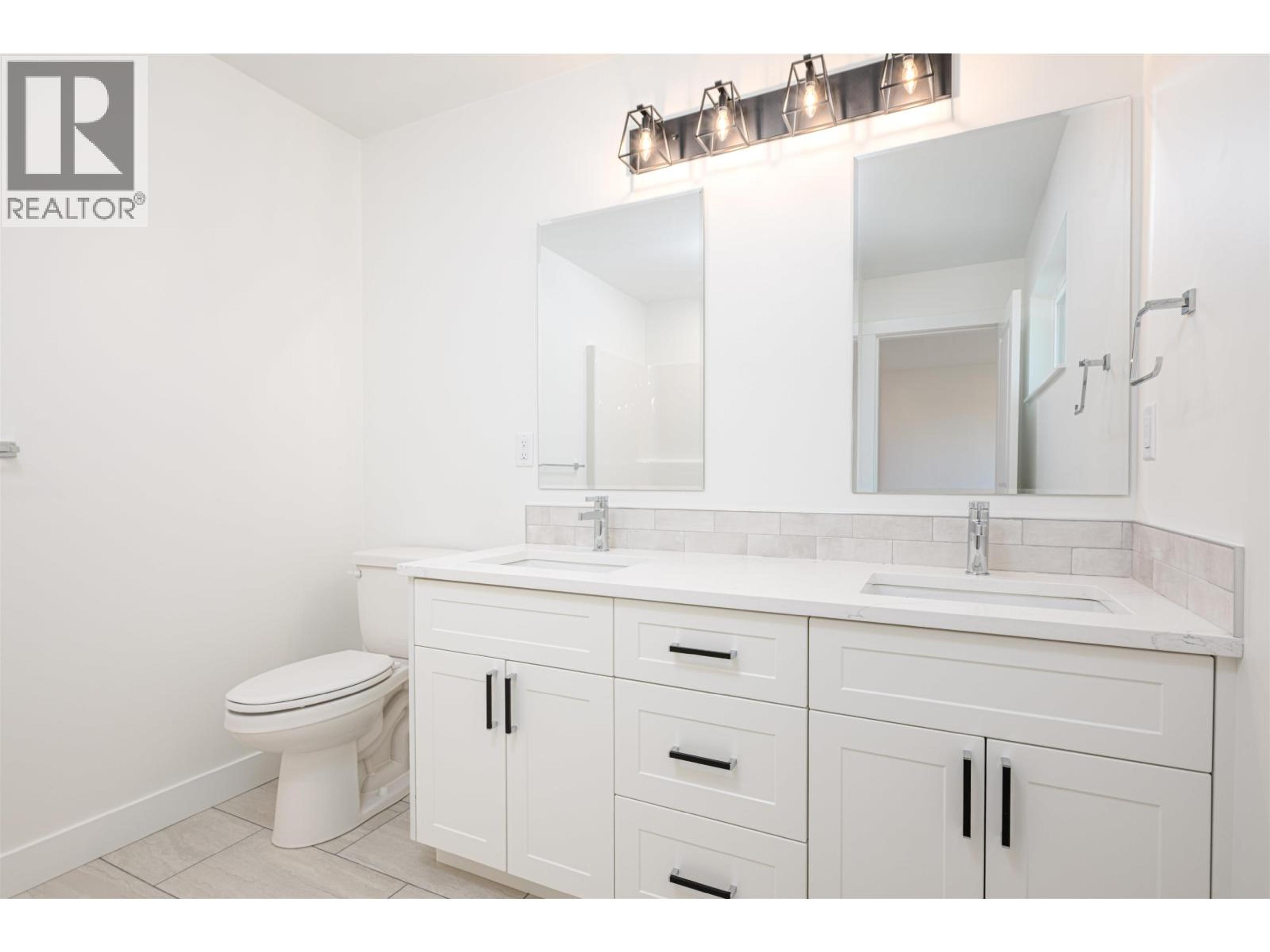 #102 7785 SOUTHRIDGE AVENUE - 18