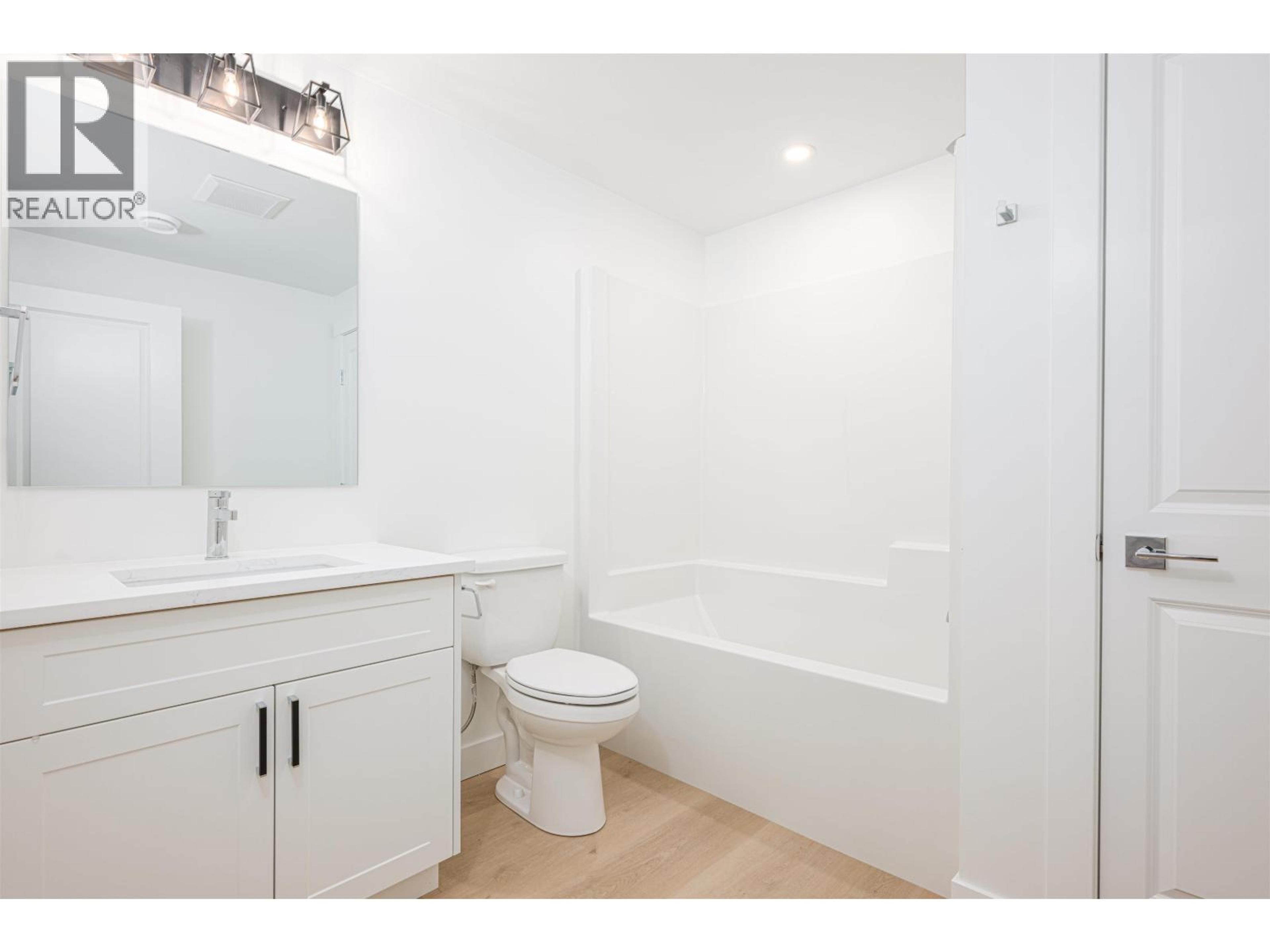 #102 7785 SOUTHRIDGE AVENUE - 28