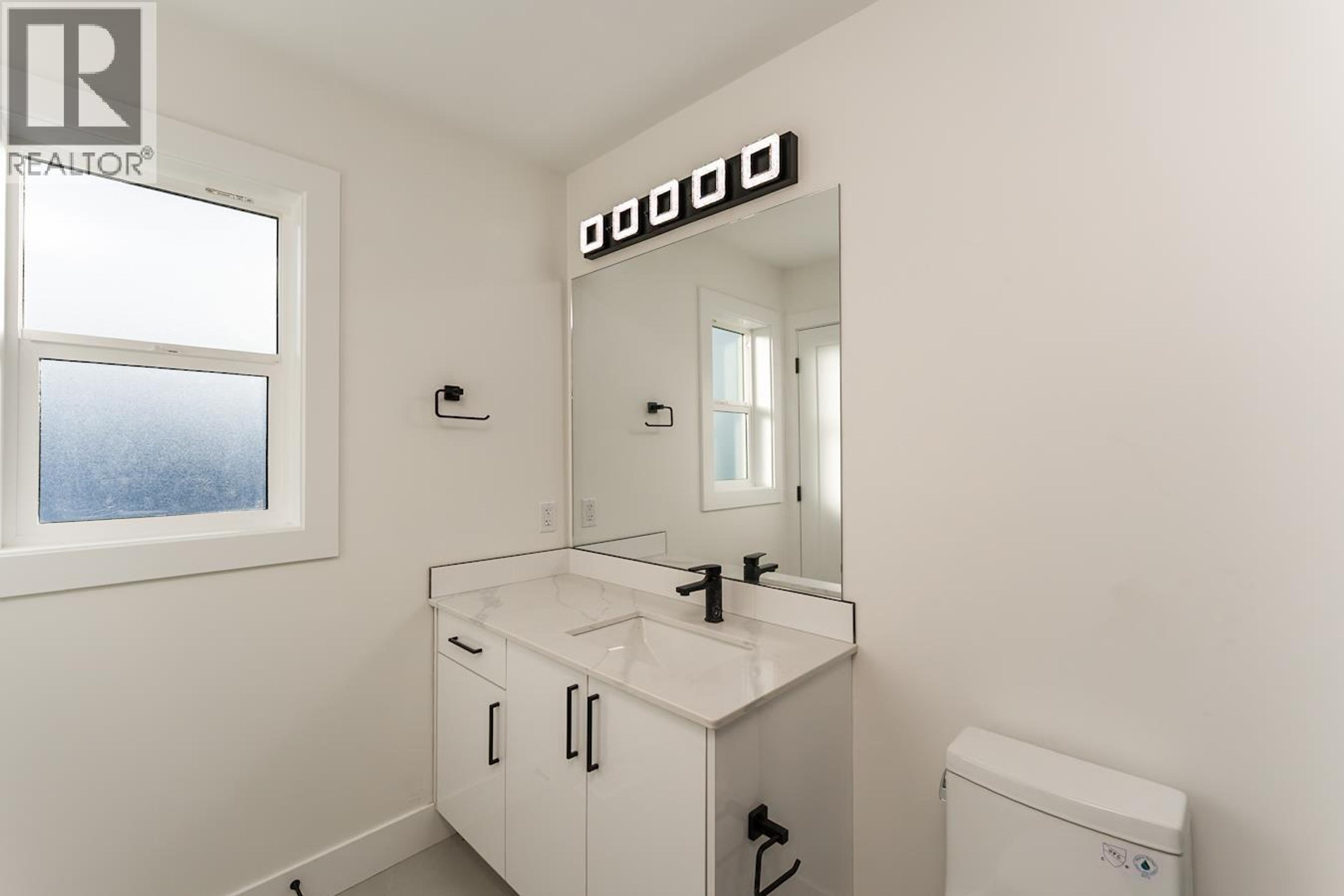 ##1202 2395 ROWE STREET - 17