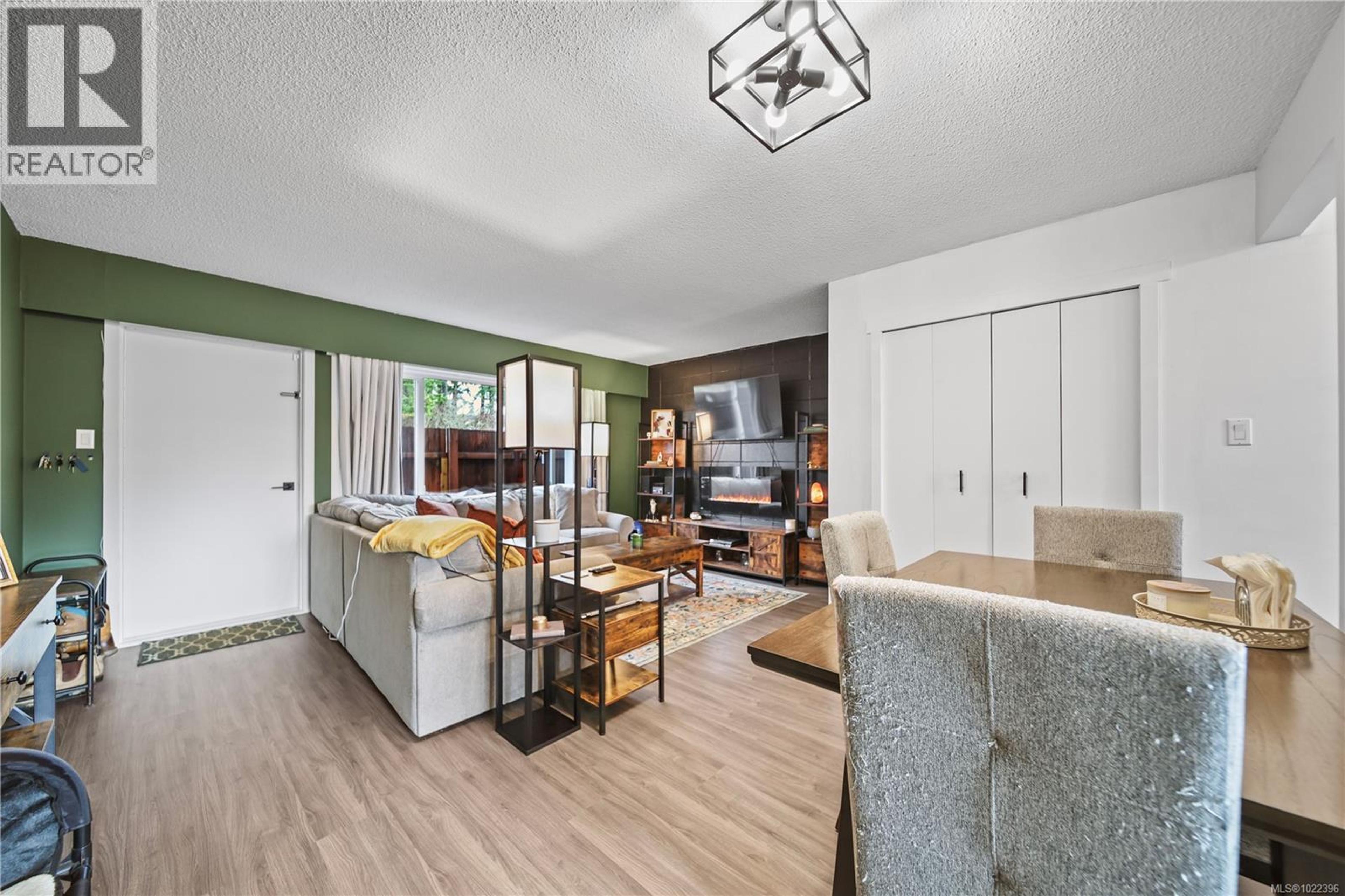 #43 4110 KENDALL AVE - 11