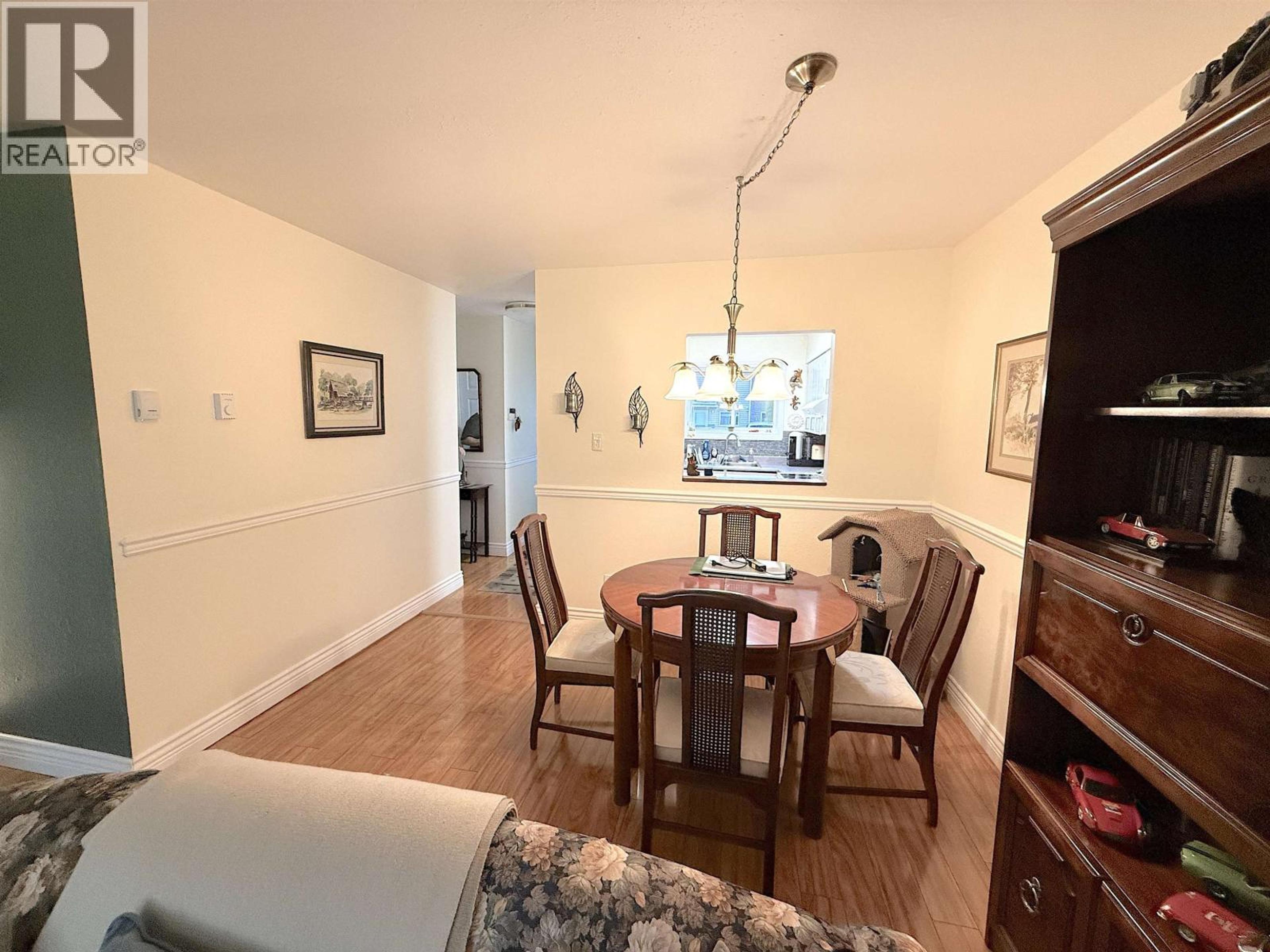 594 E 4TH AVENUE - 13