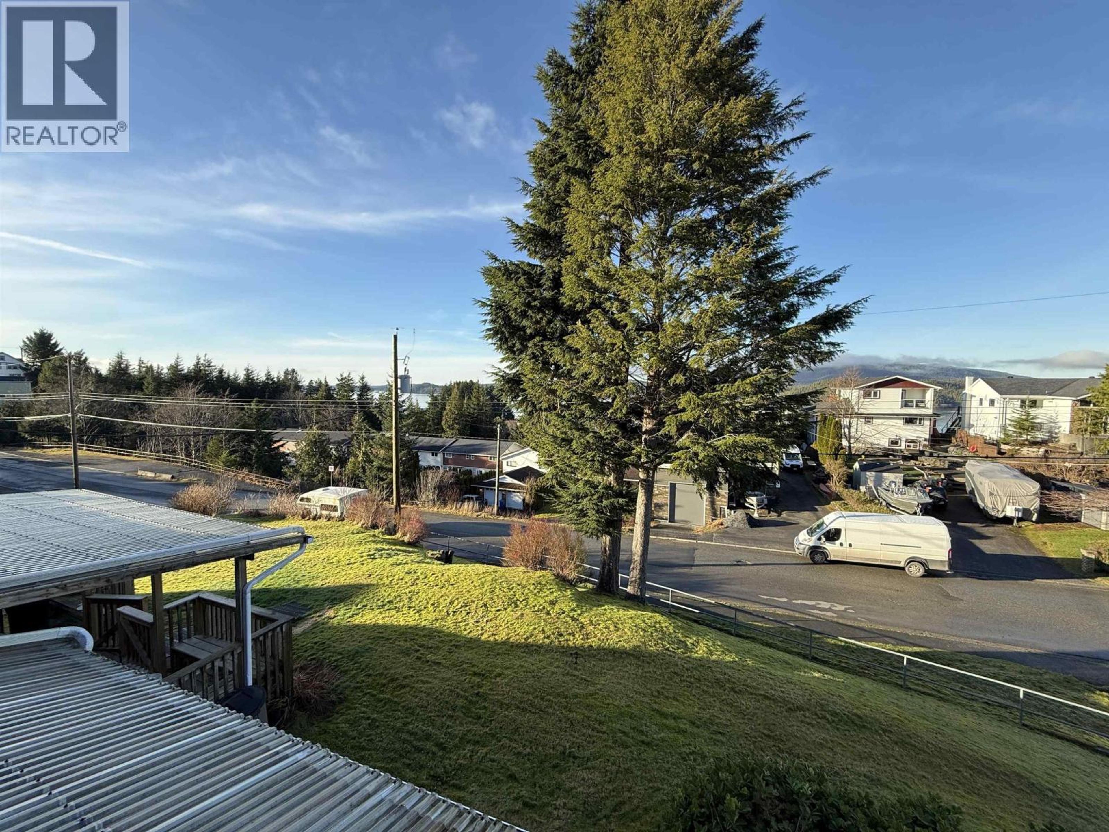 594 E 4TH AVENUE - 30