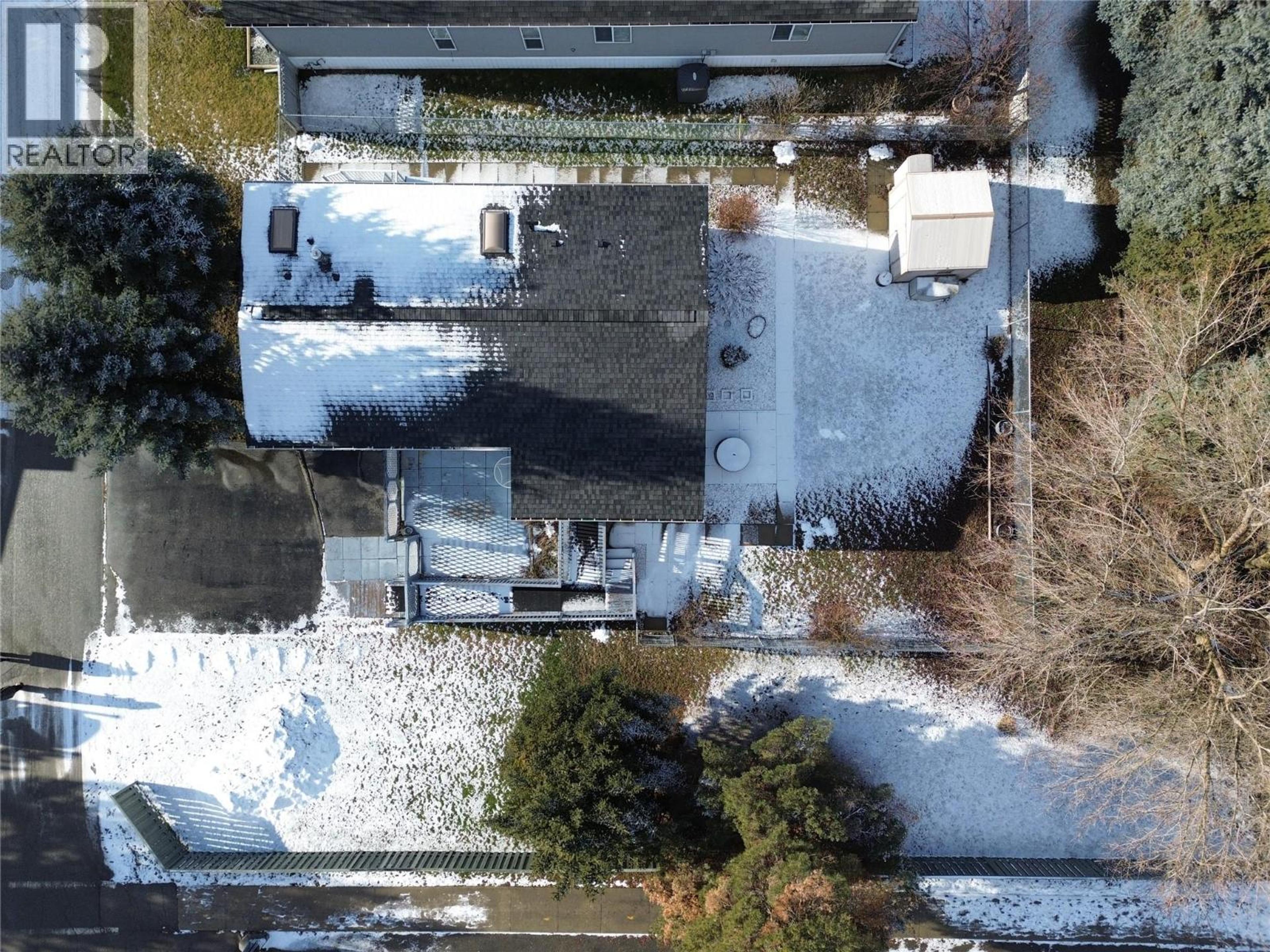 #10 7225 BOUNDARY DRIVE - Image 3