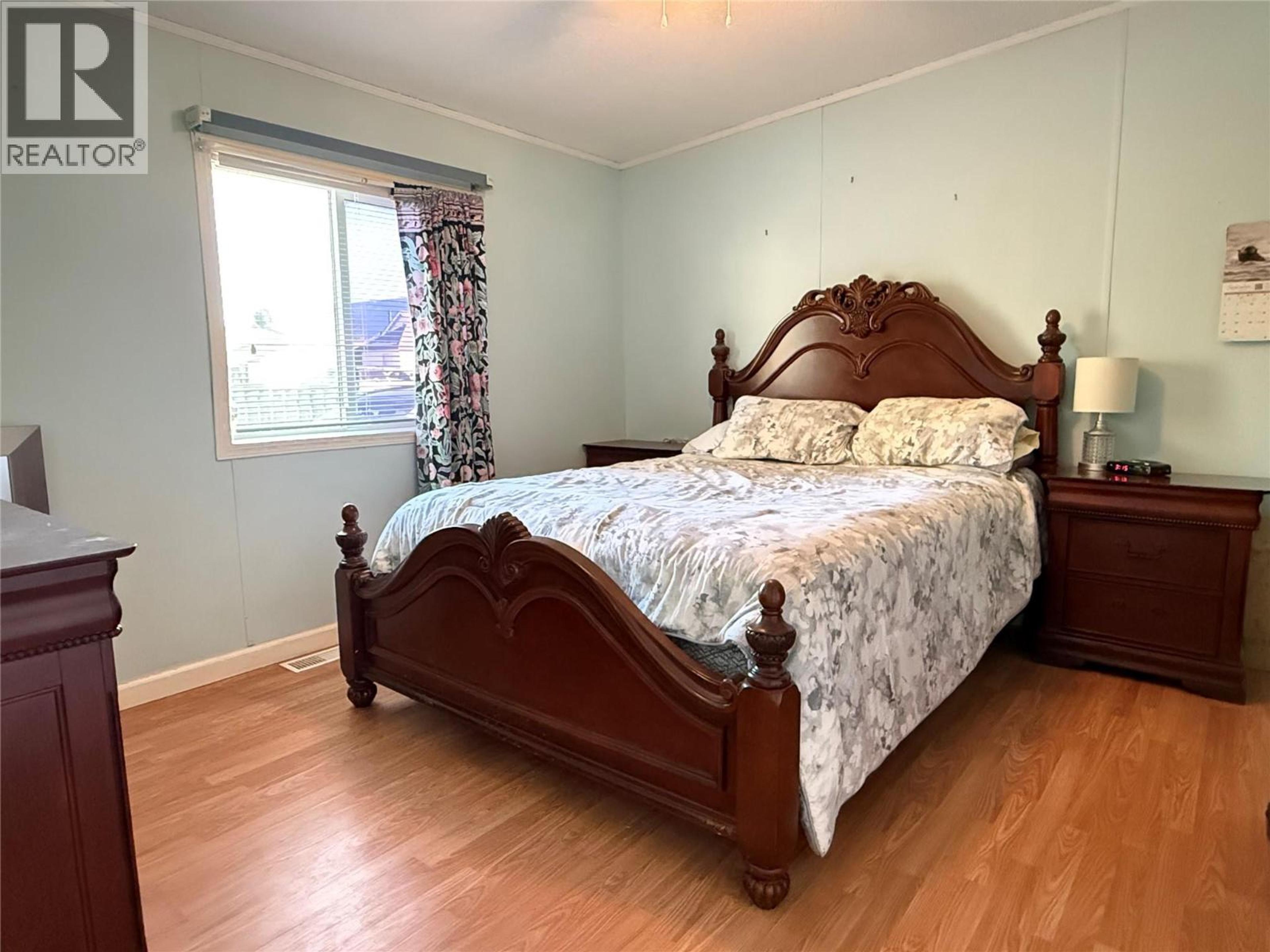 #10 7225 BOUNDARY DRIVE - 13