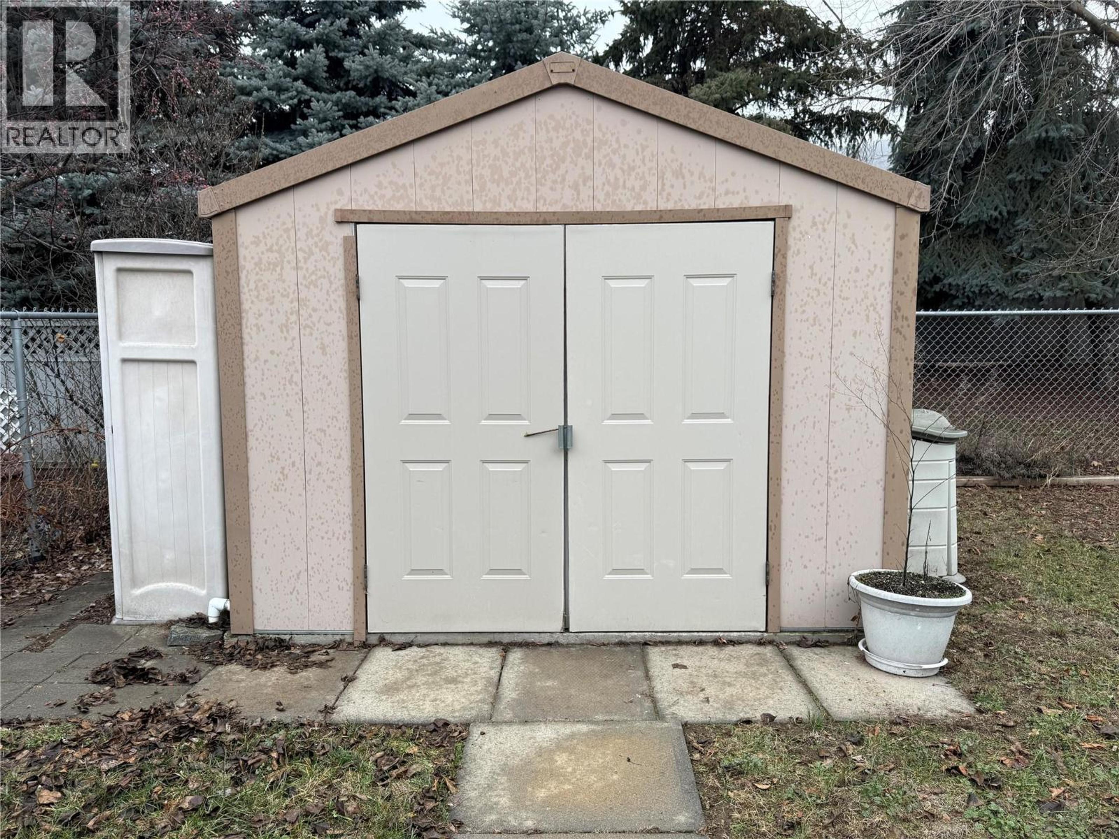 #10 7225 BOUNDARY DRIVE - 22