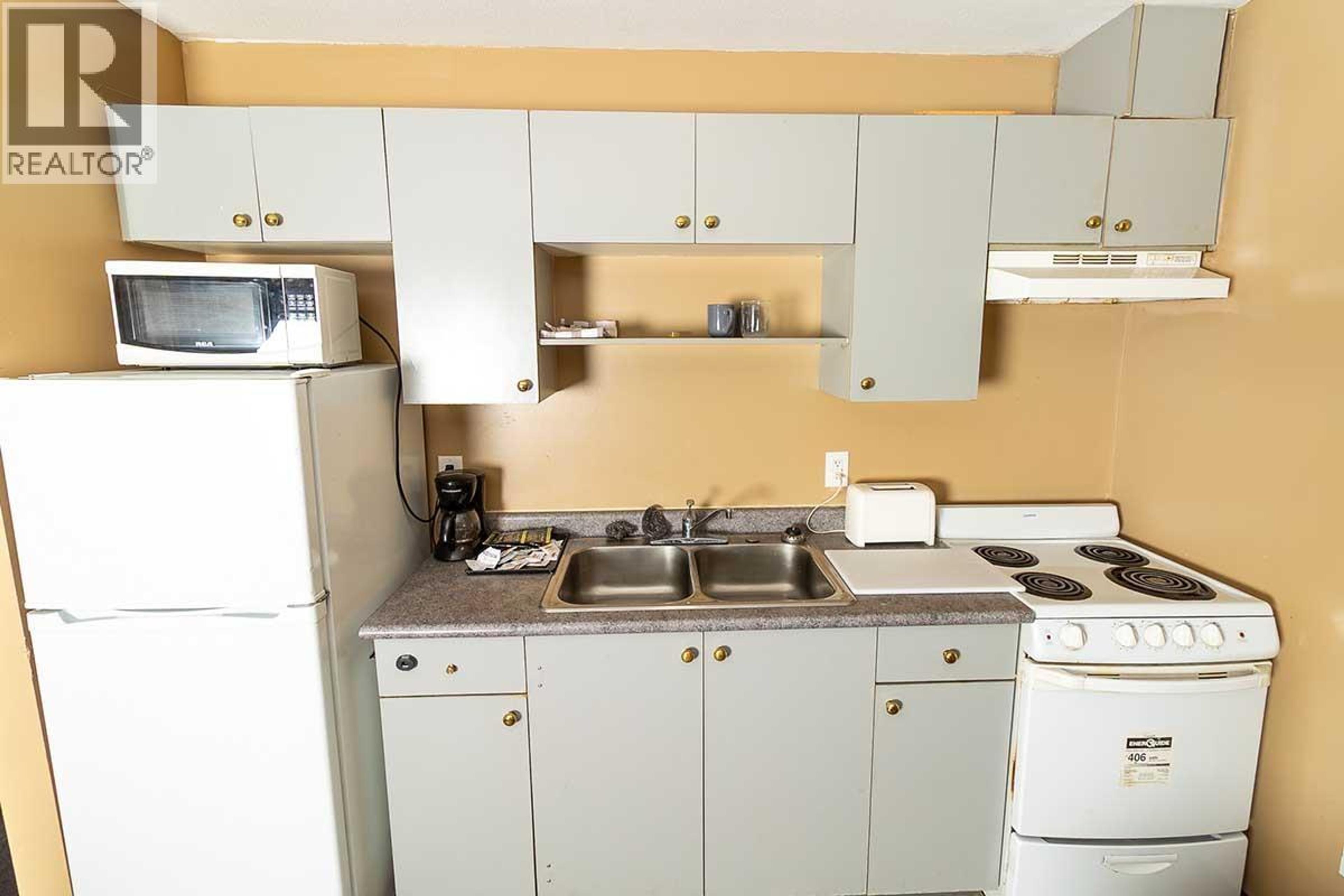 5510 W 16 HIGHWAY - Image 11