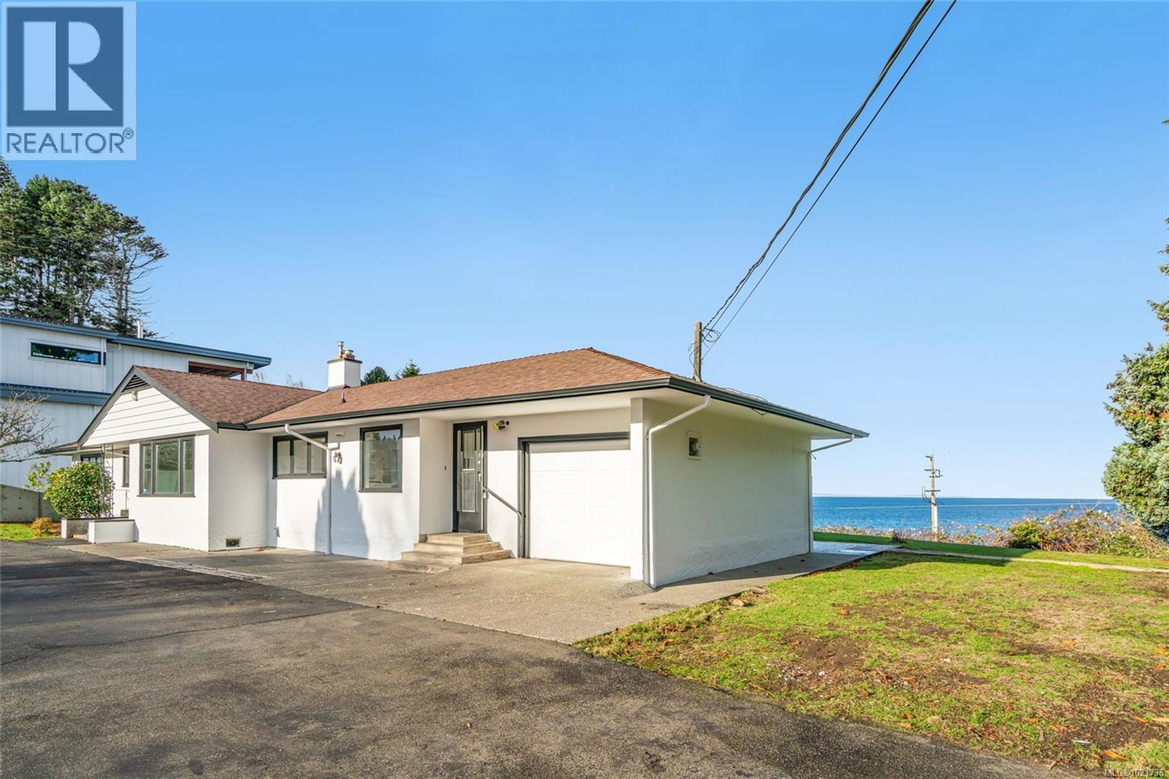 441 MEMORIAL AVE - 5