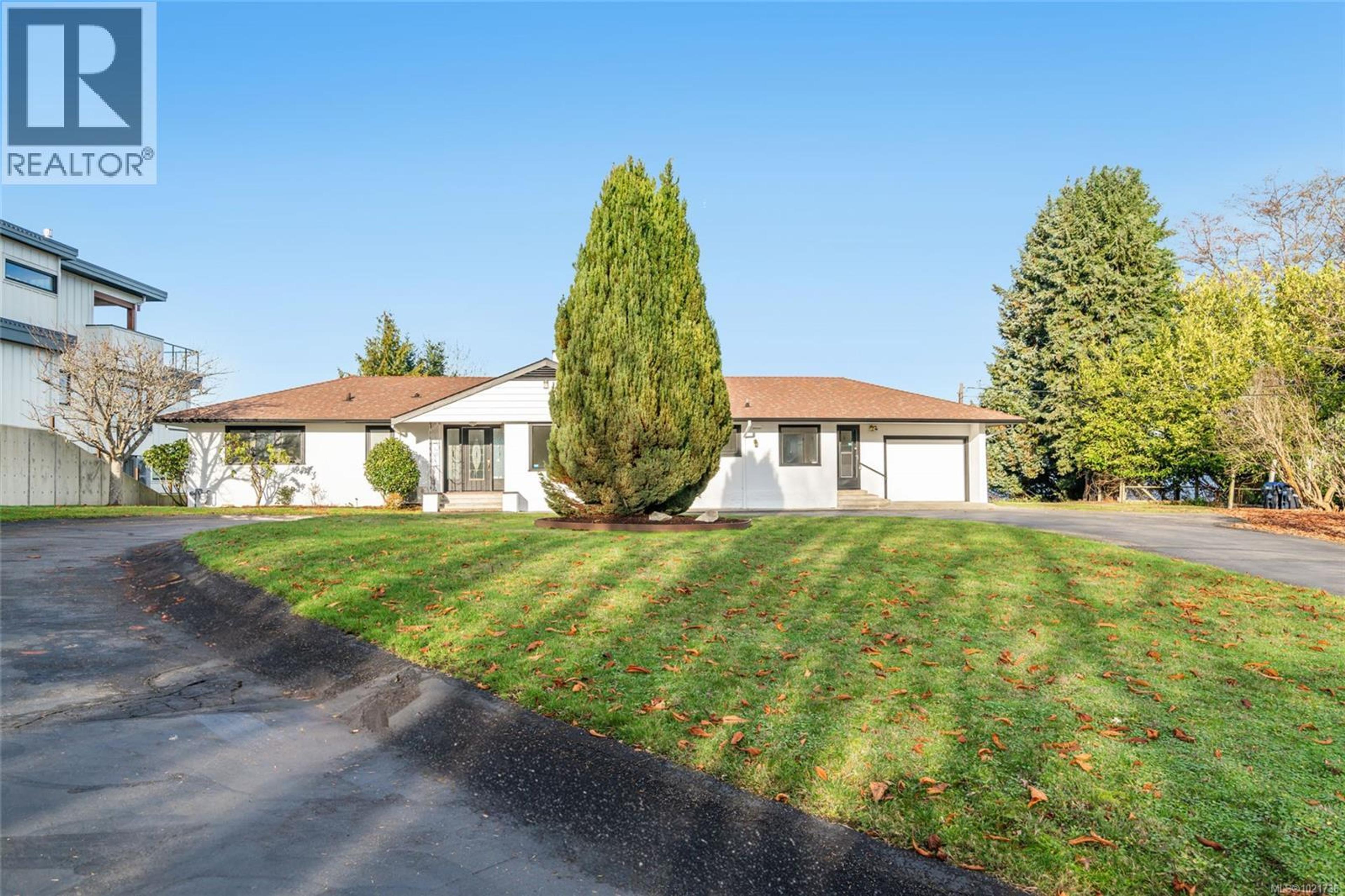 441 MEMORIAL AVE - 32