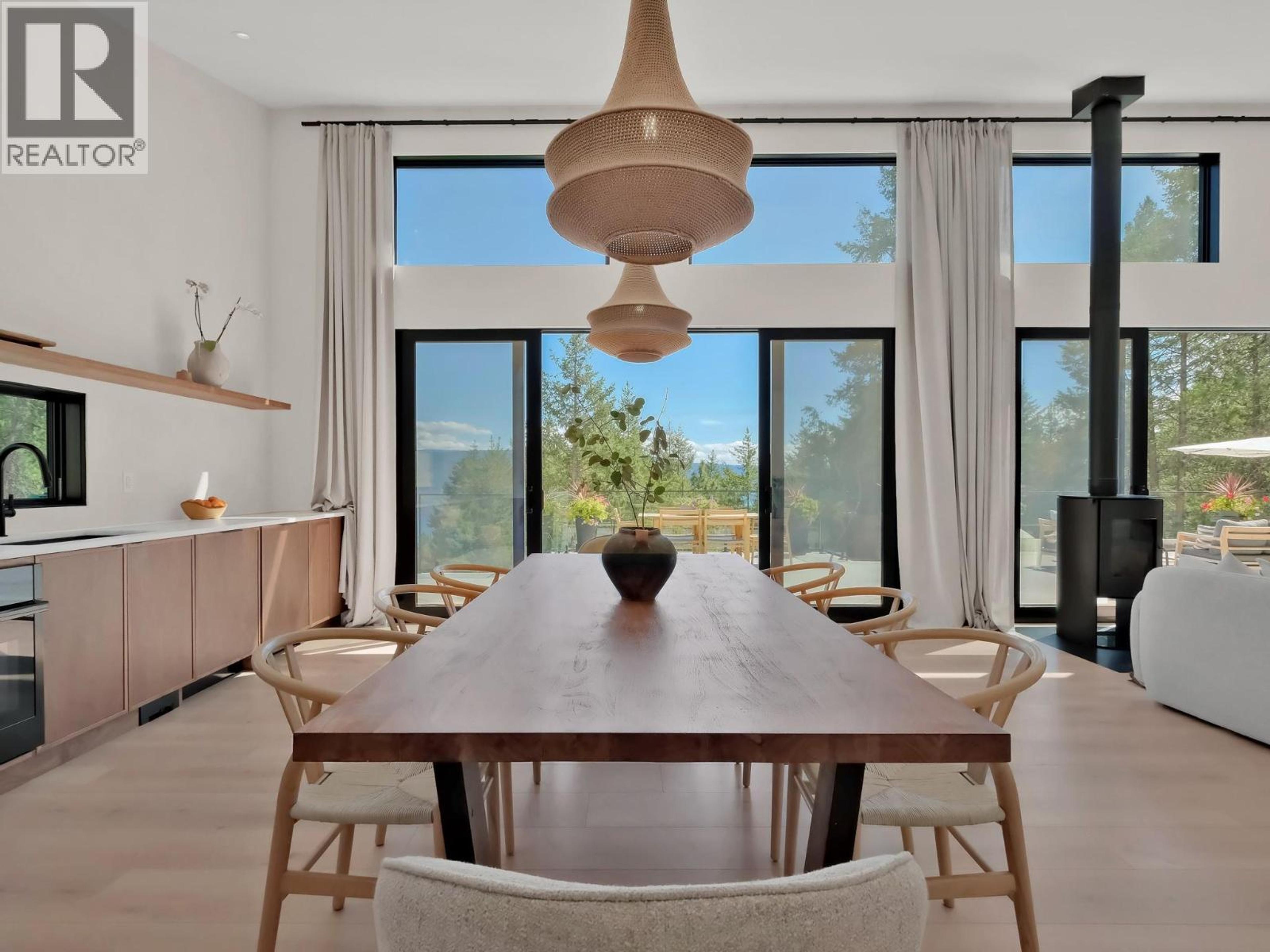 9485 HOUGHTON ROAD - Main Image