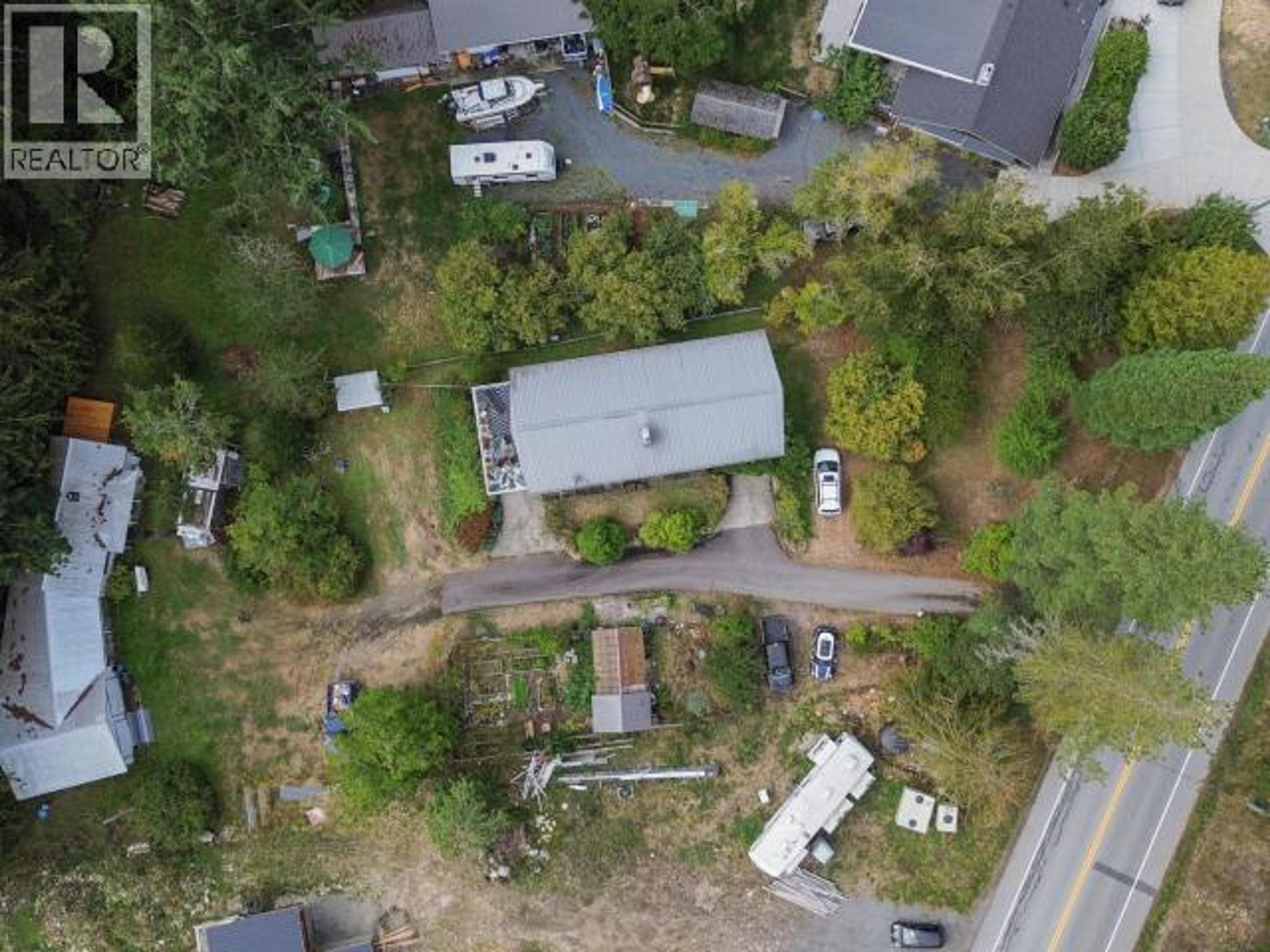 7889 HIGHWAY 101 - 44