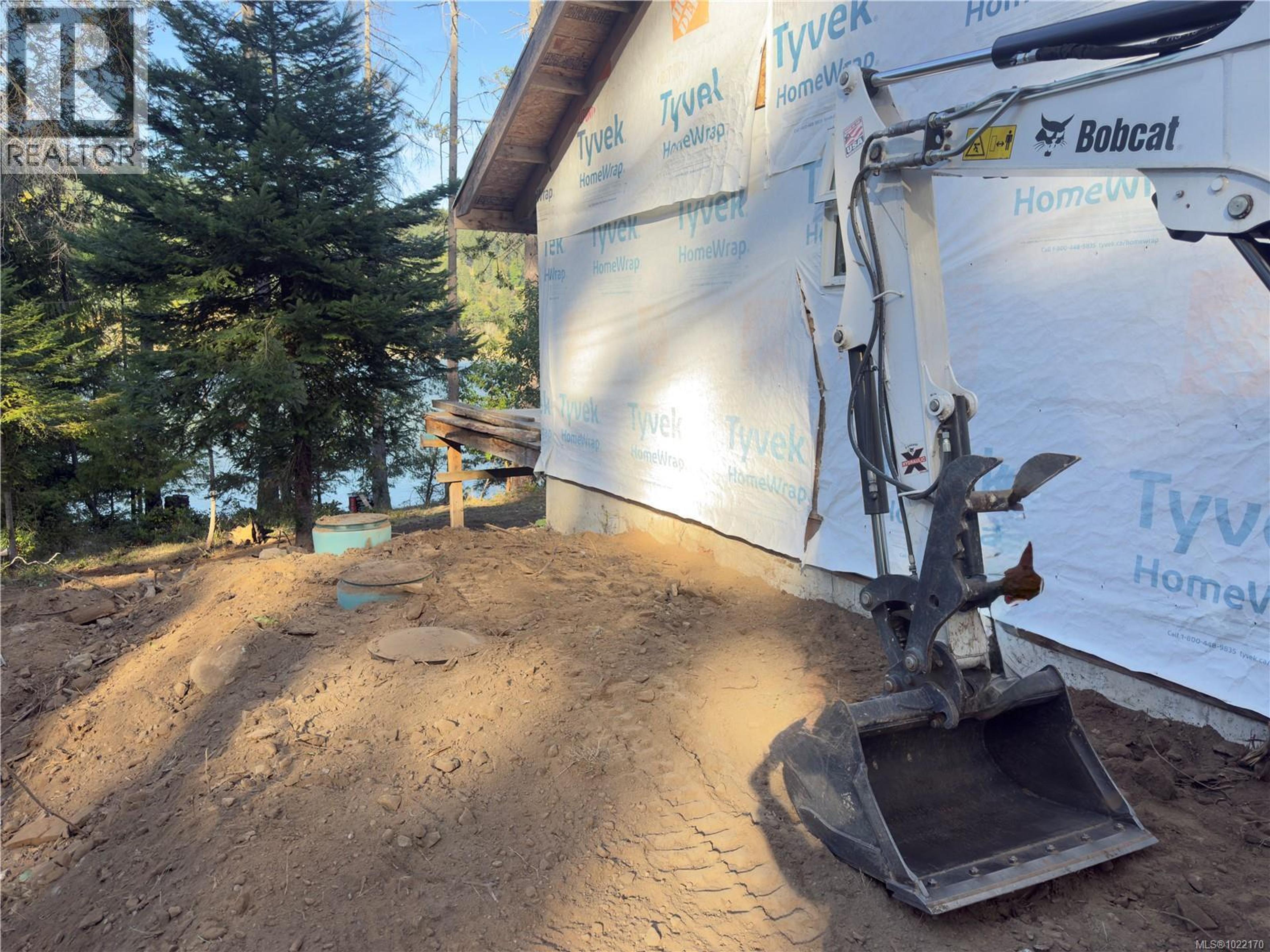 624 WEATHERS WAY - 21