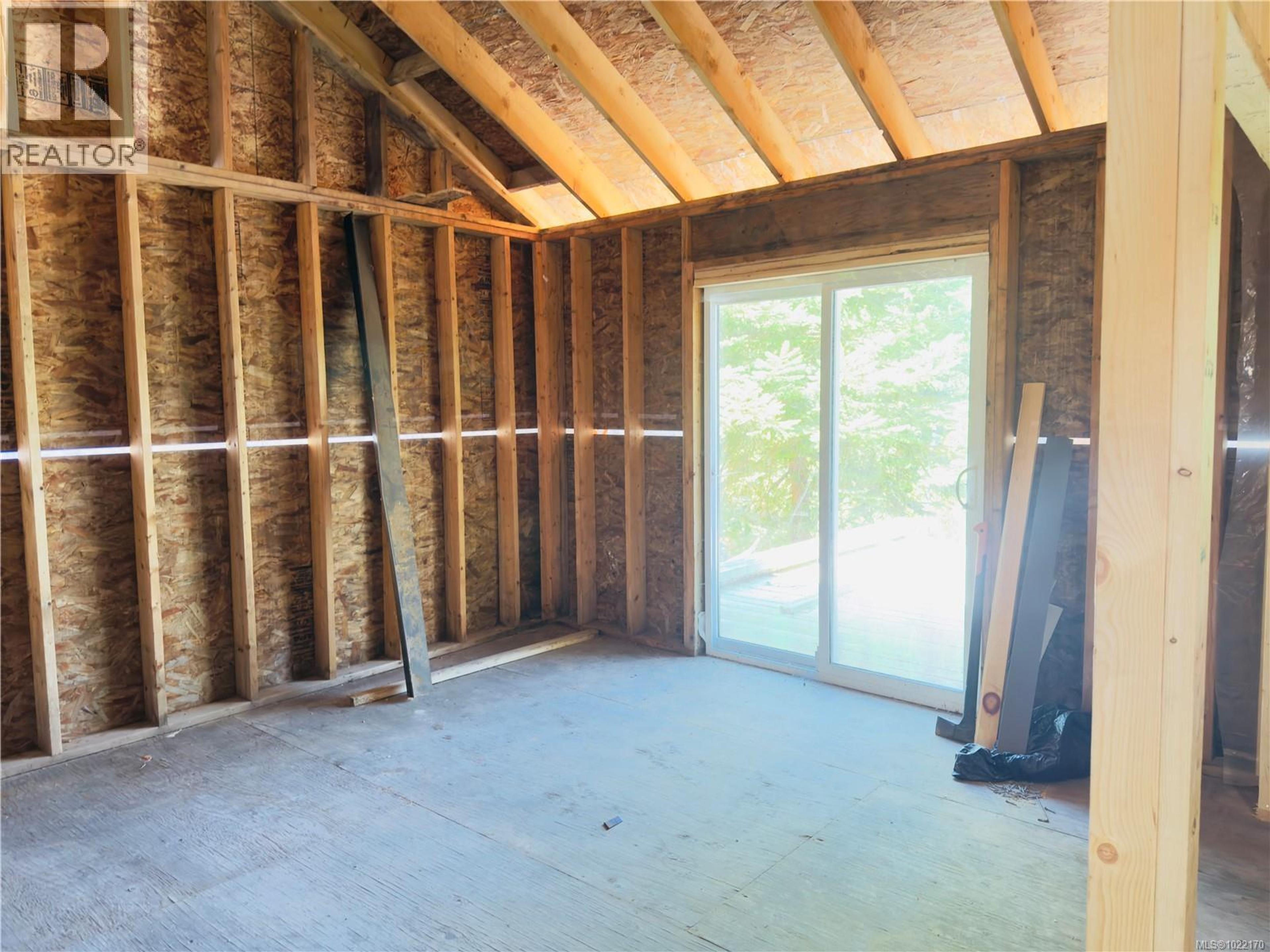 624 WEATHERS WAY - 9