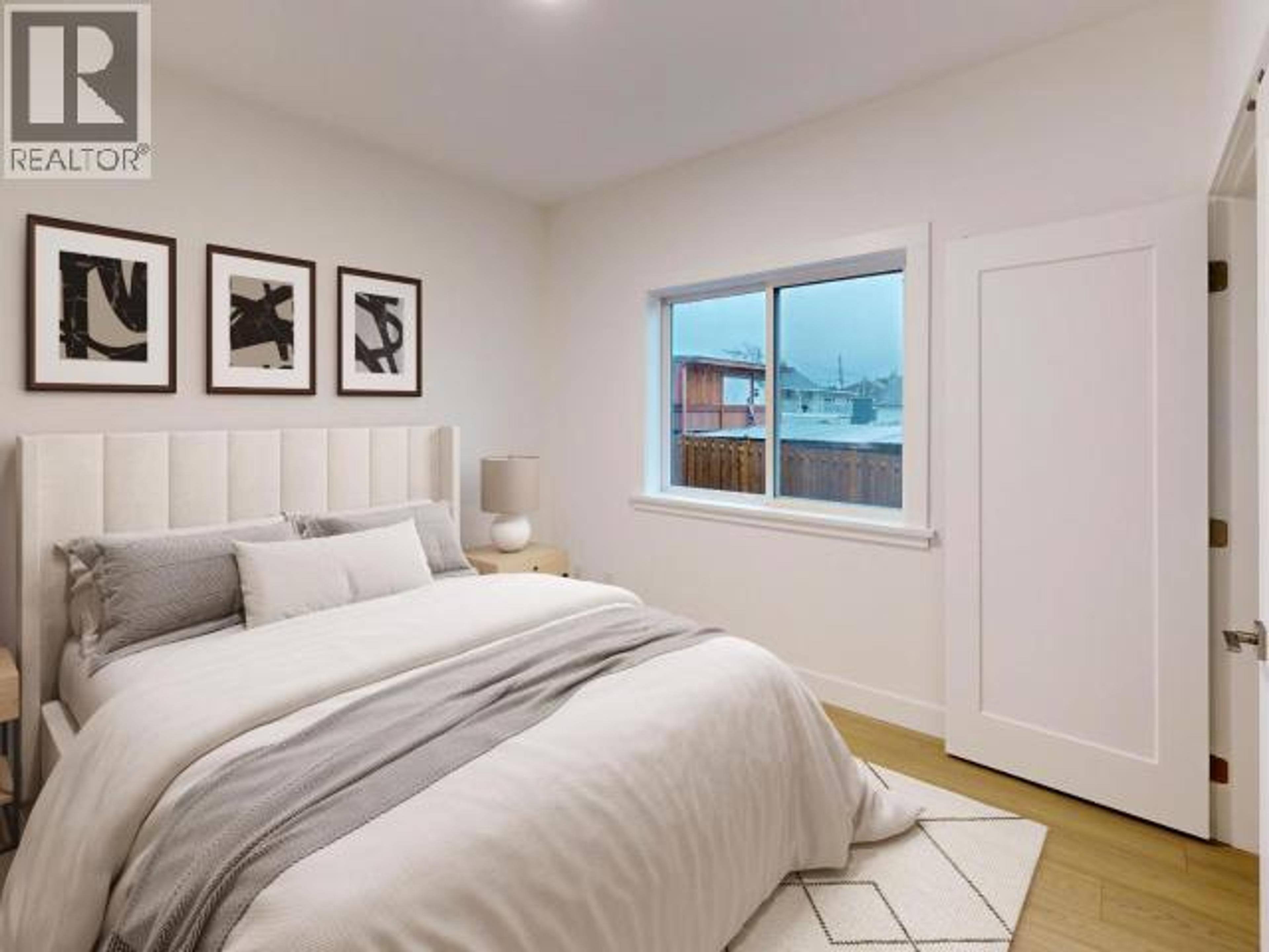 #C104 6900 BURNABY STREET - 14