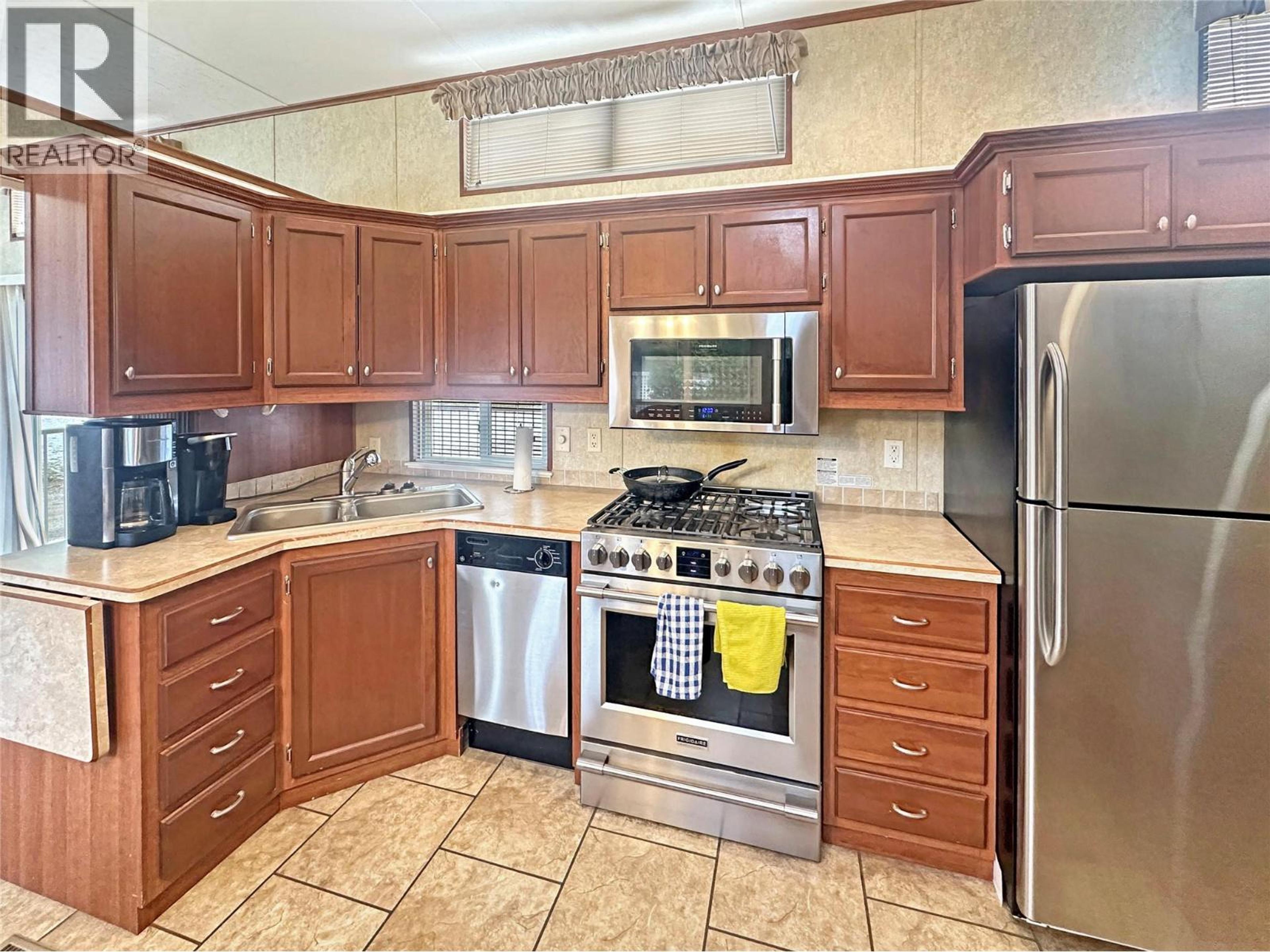 #160 4155 3 HIGHWAY - Image 10