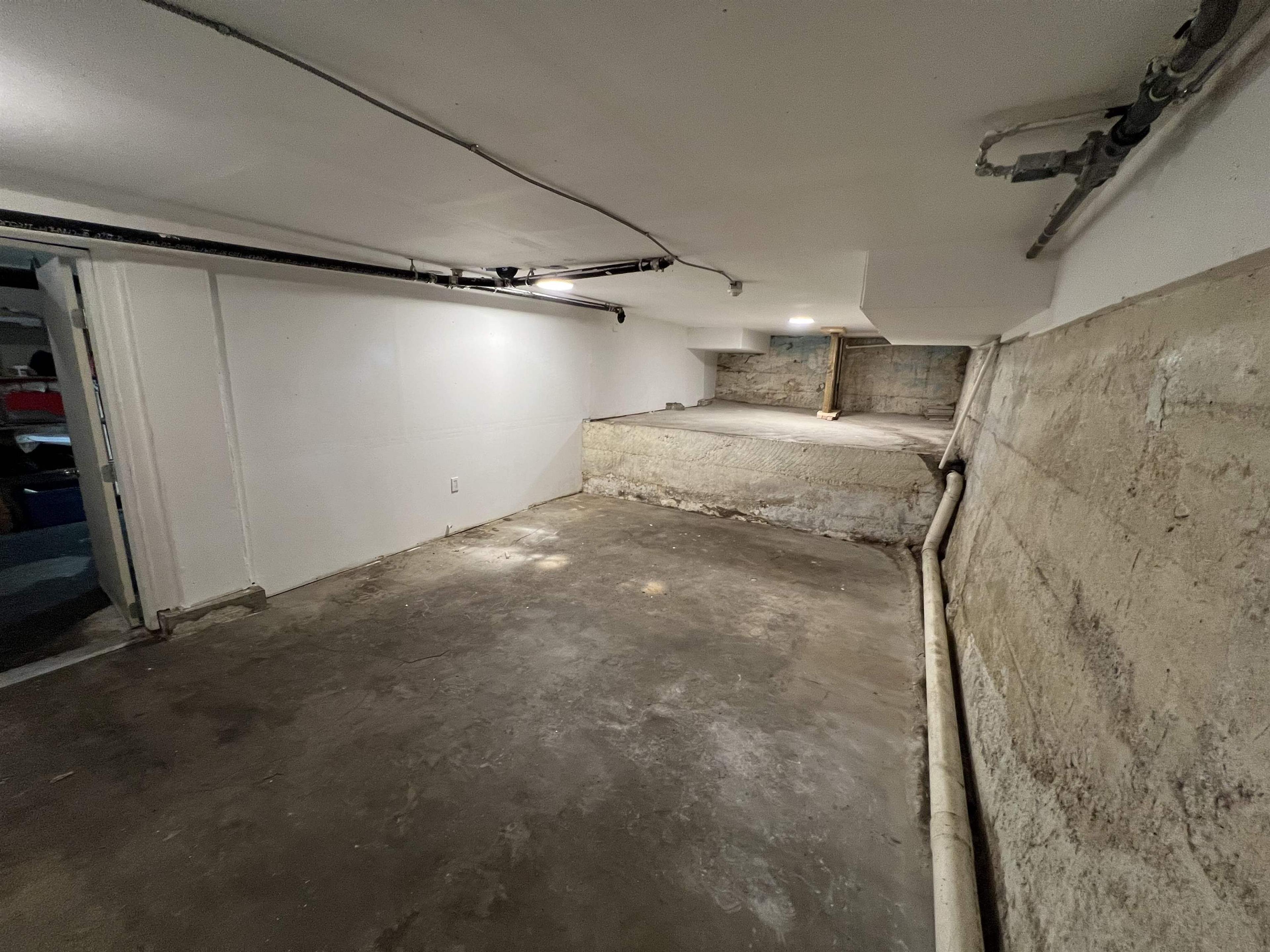 #BSMT 279 8TH STREET - Image 1