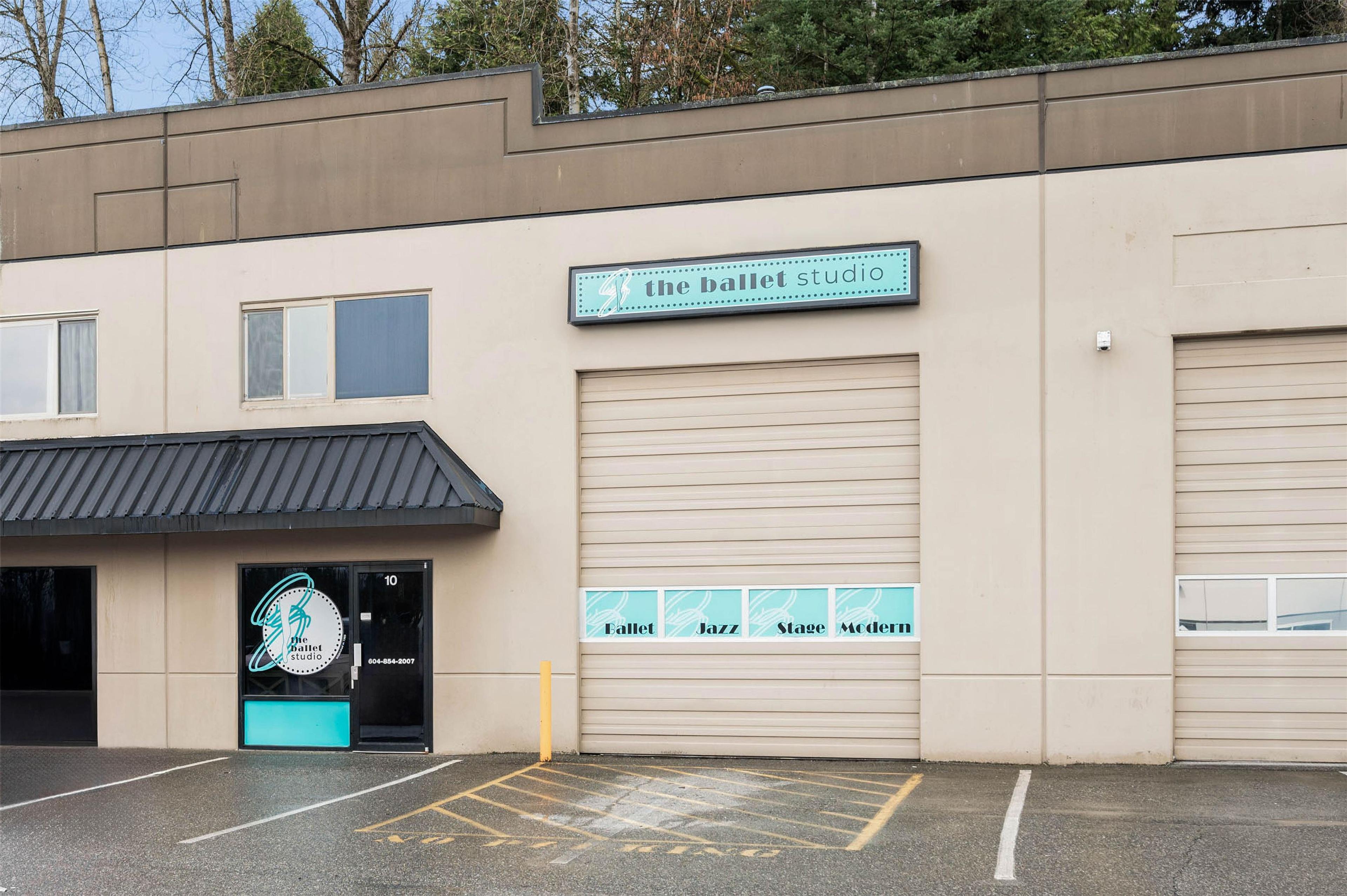 #10 34100 SOUTH FRASER WAY - Main Image