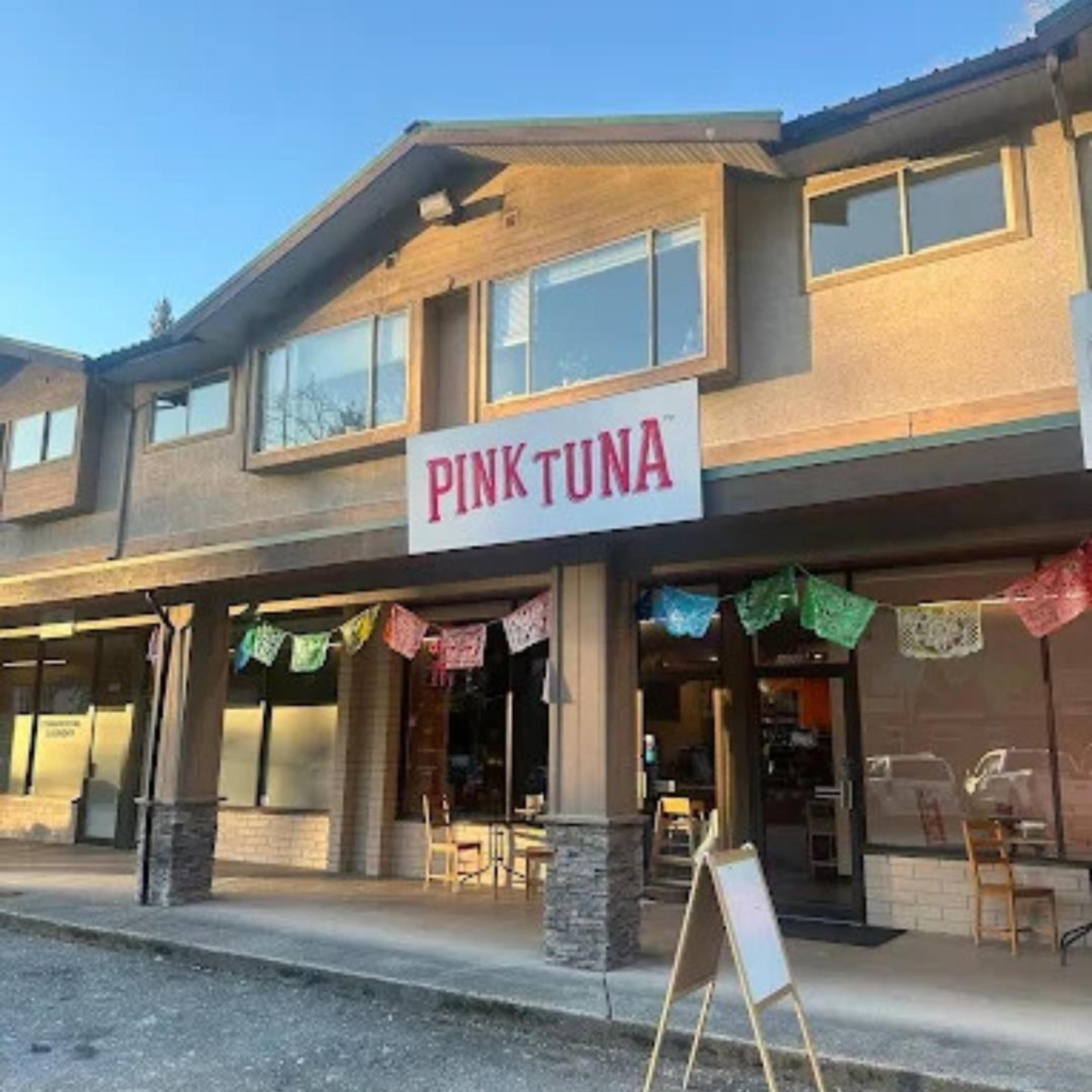 Property at 38209 WESTWAY AVENUE, Squamish, BC