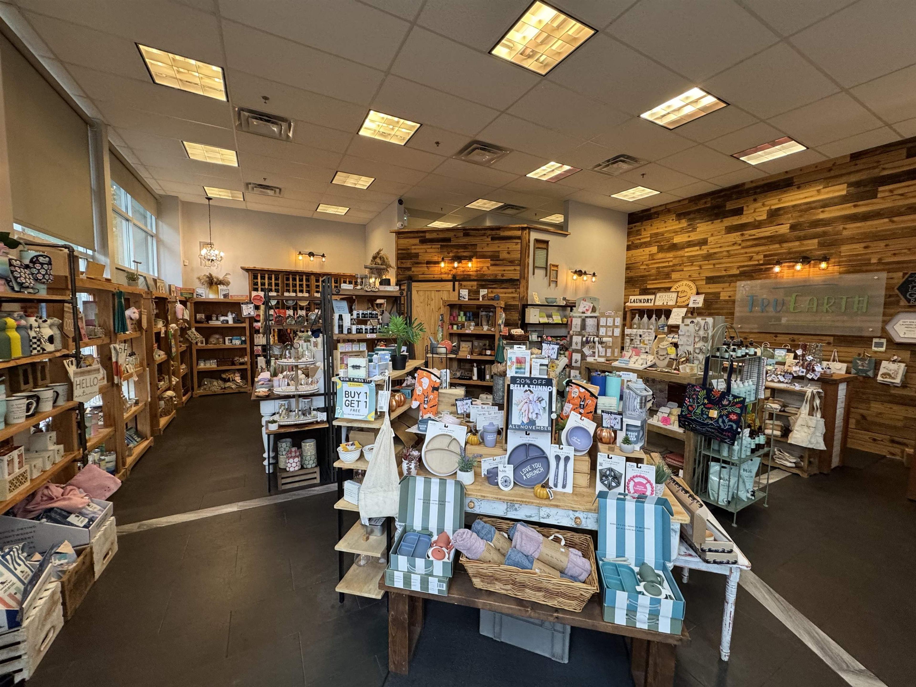 #13 201 MORRISSEY ROAD - Image 2