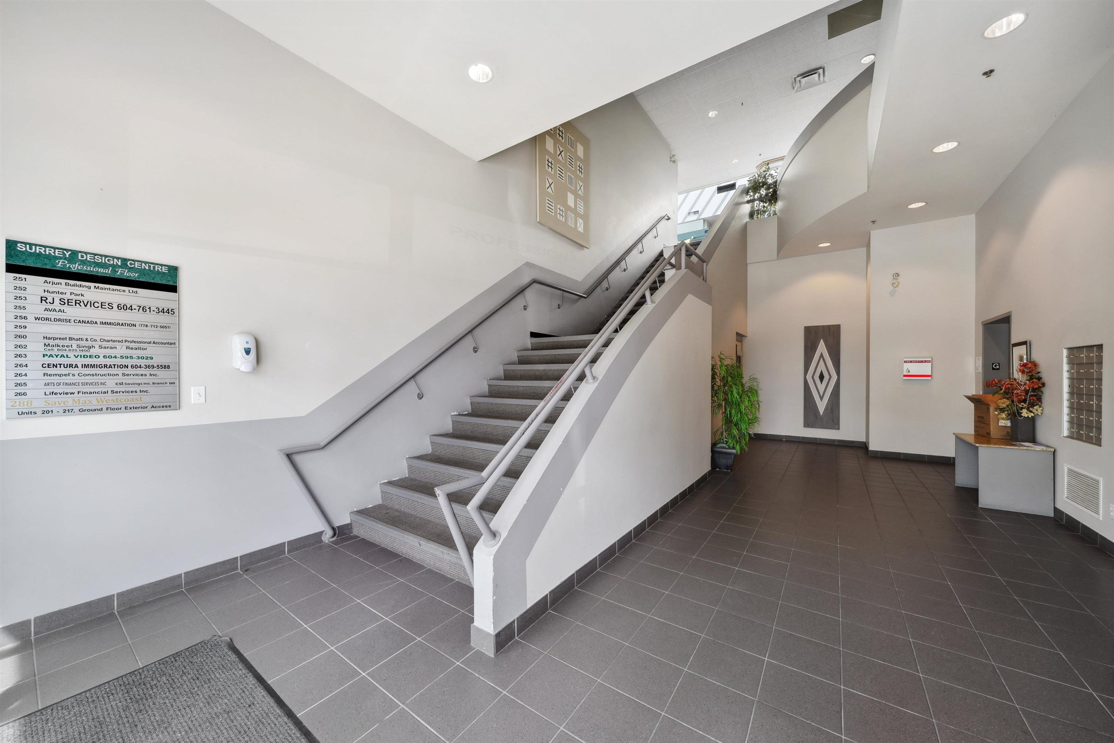 #258 12899 76 AVENUE - Image 2