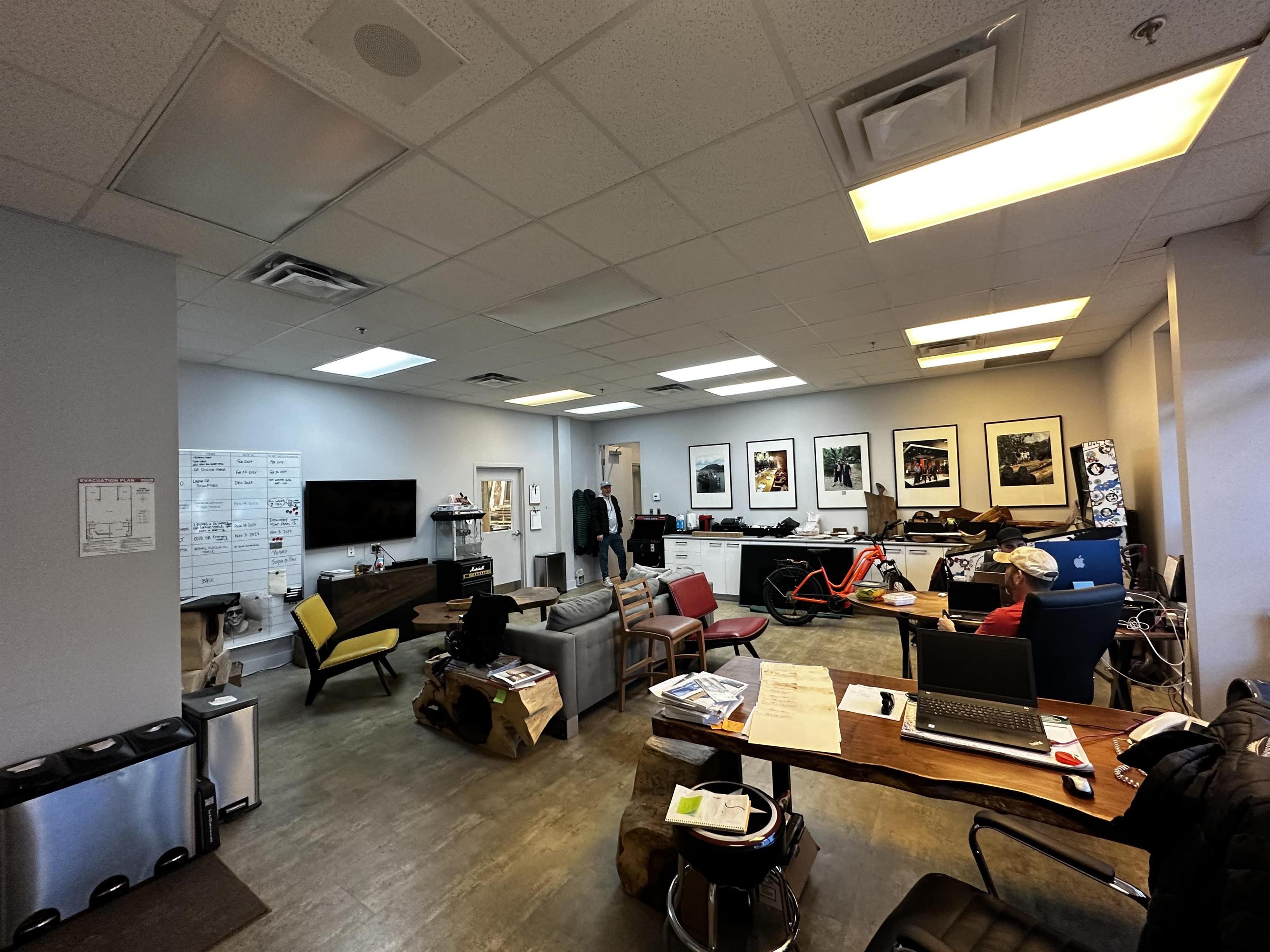 #104 & 106 375 LYNN AVENUE - Image 4