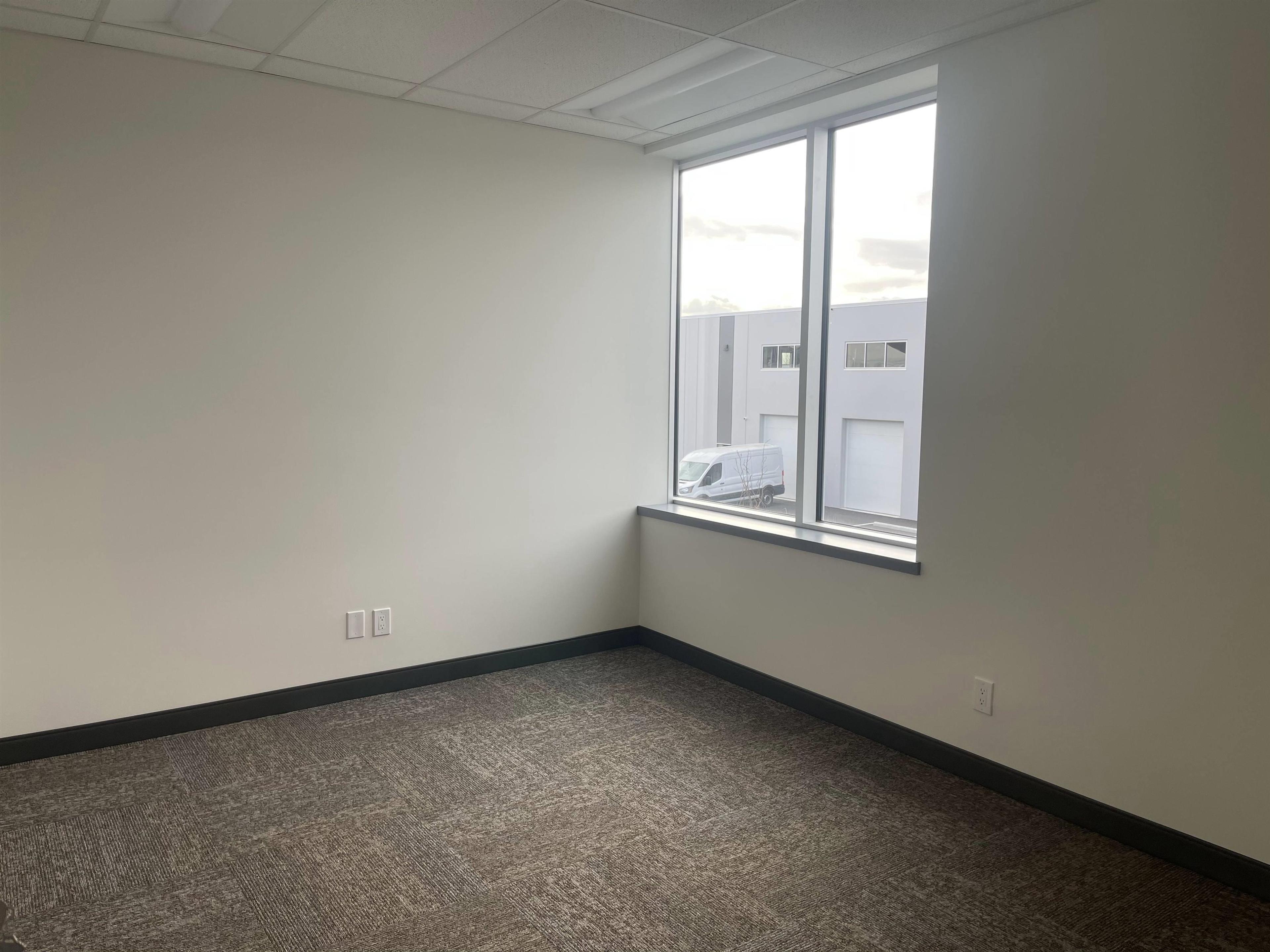 #1140 950 SEABORNE AVENUE - 8