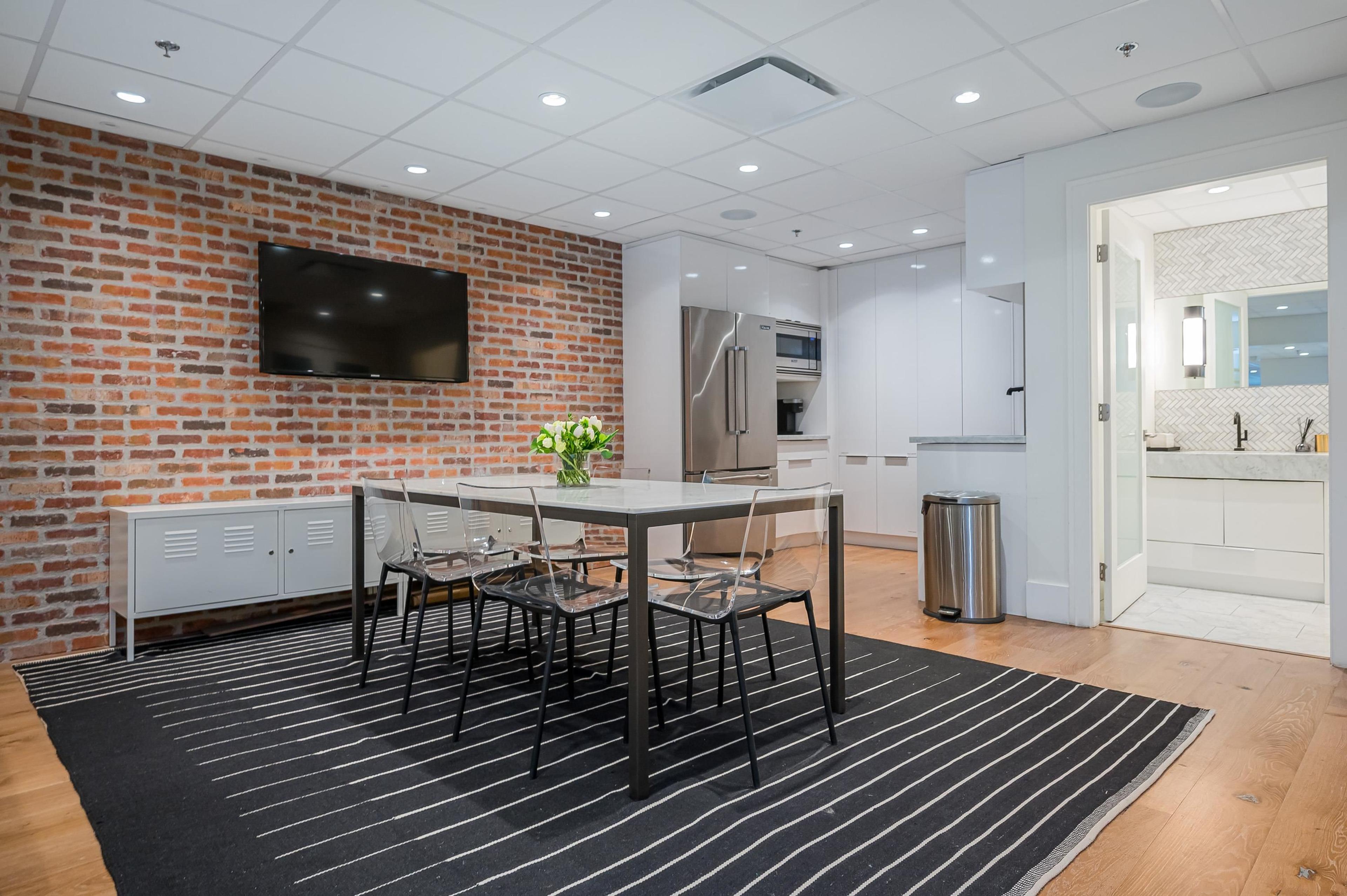 #C3 & C4 15777 MARINE DRIVE - 18