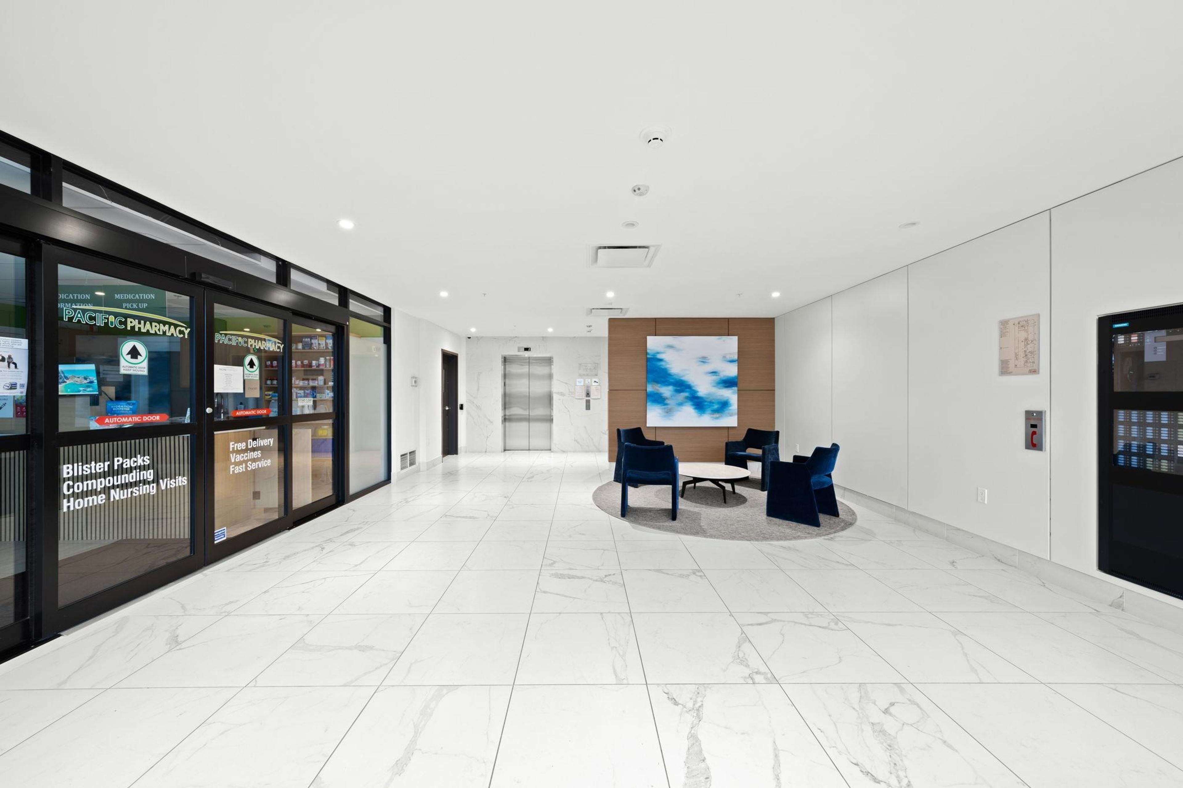 #213 1522 FINLAY STREET - 5