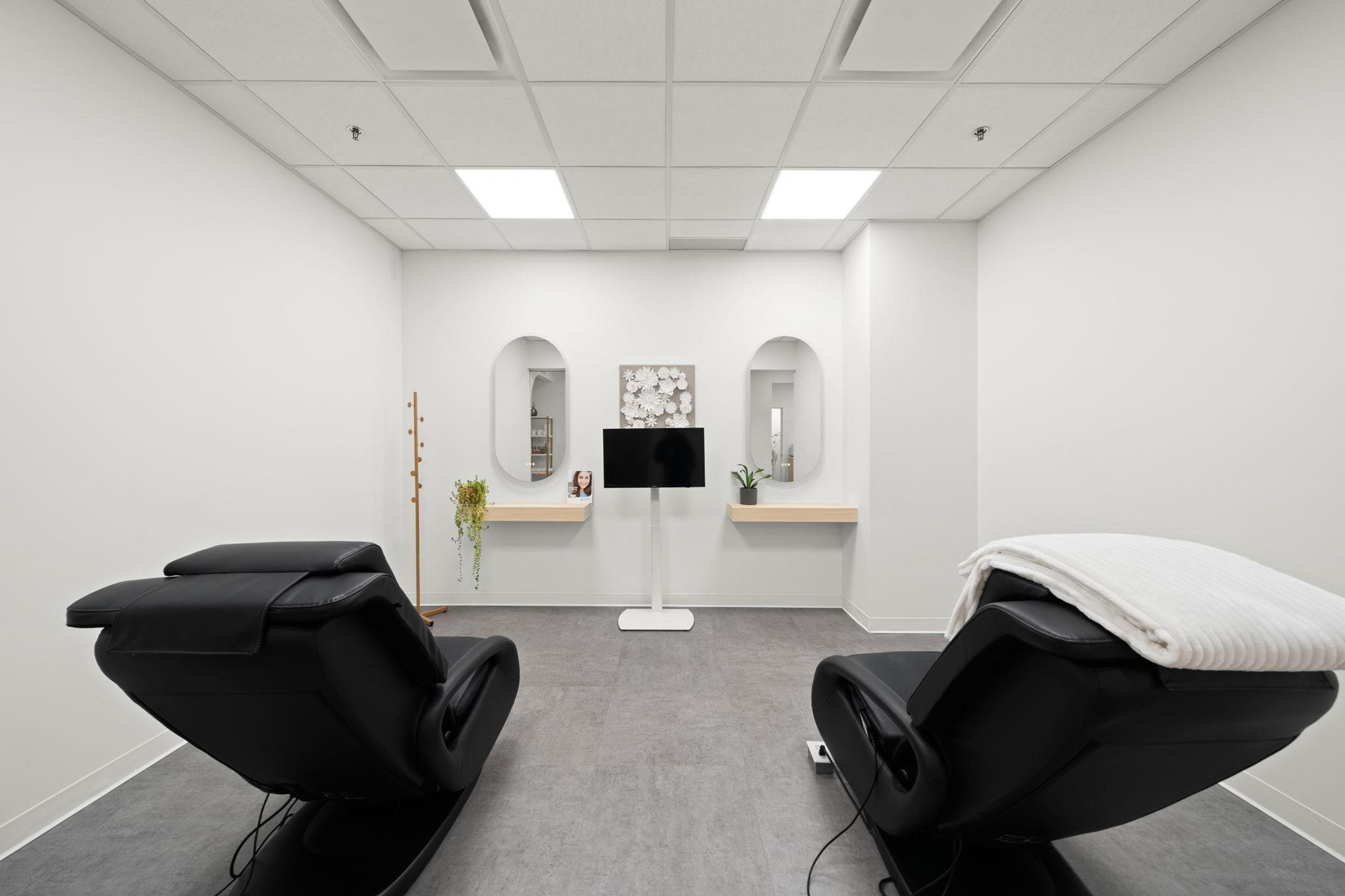 #213 1522 FINLAY STREET - 10