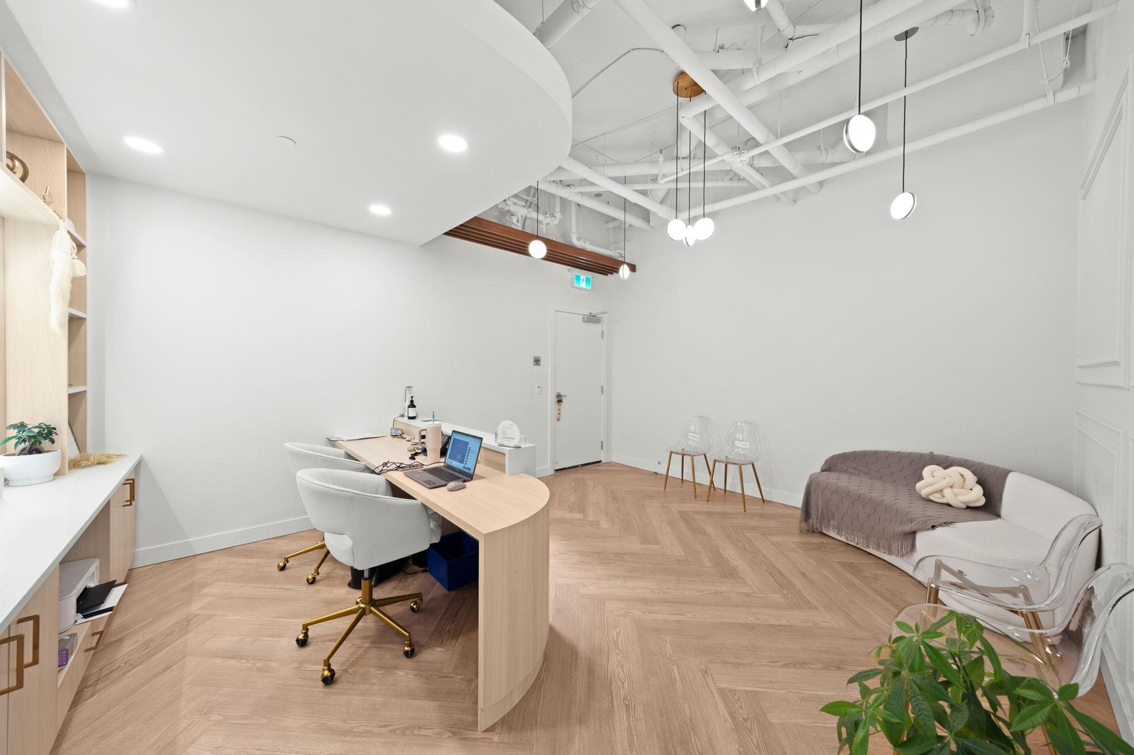 #213 1522 FINLAY STREET - 8