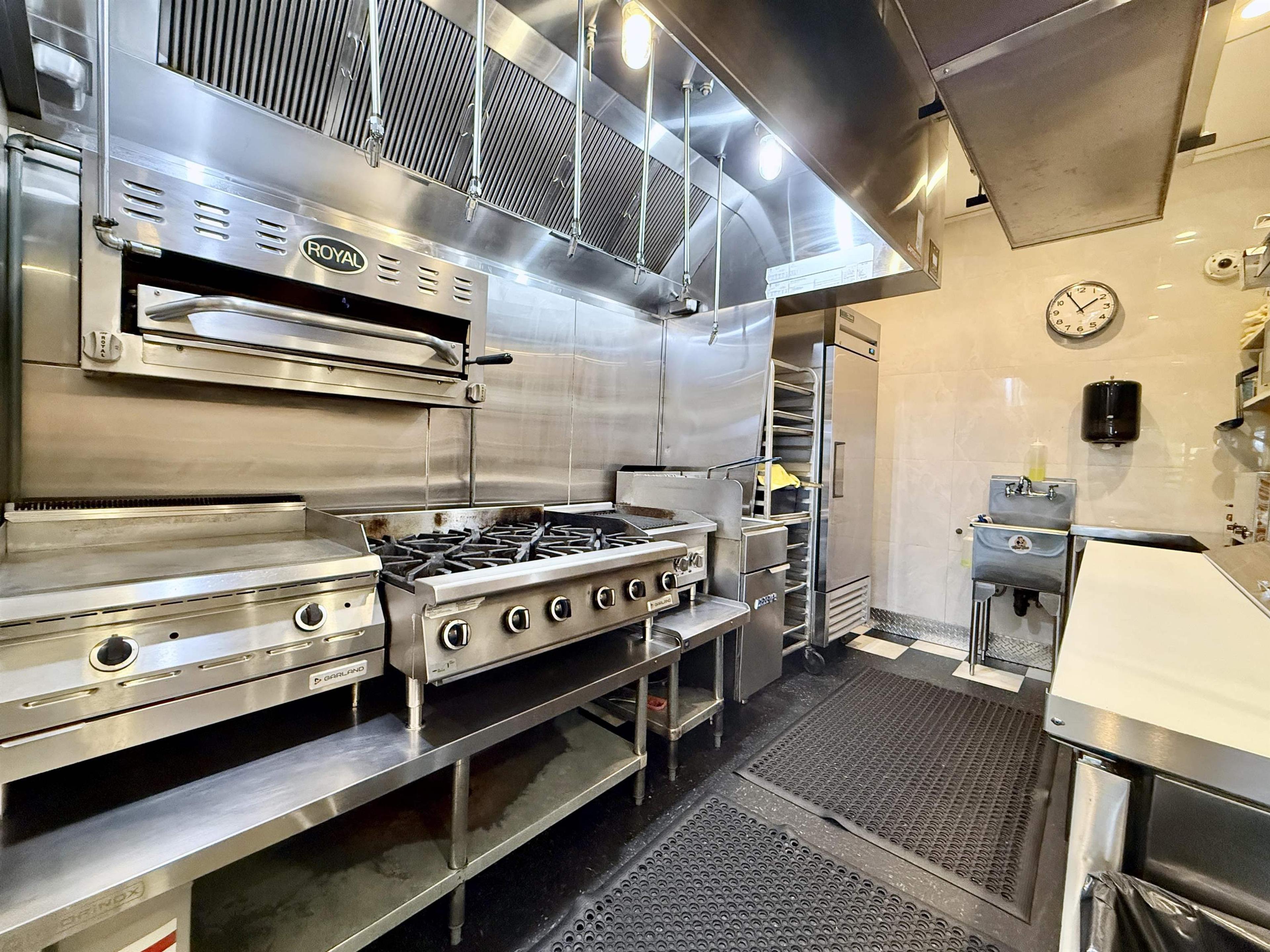 316 GOWER POINT ROAD - 9