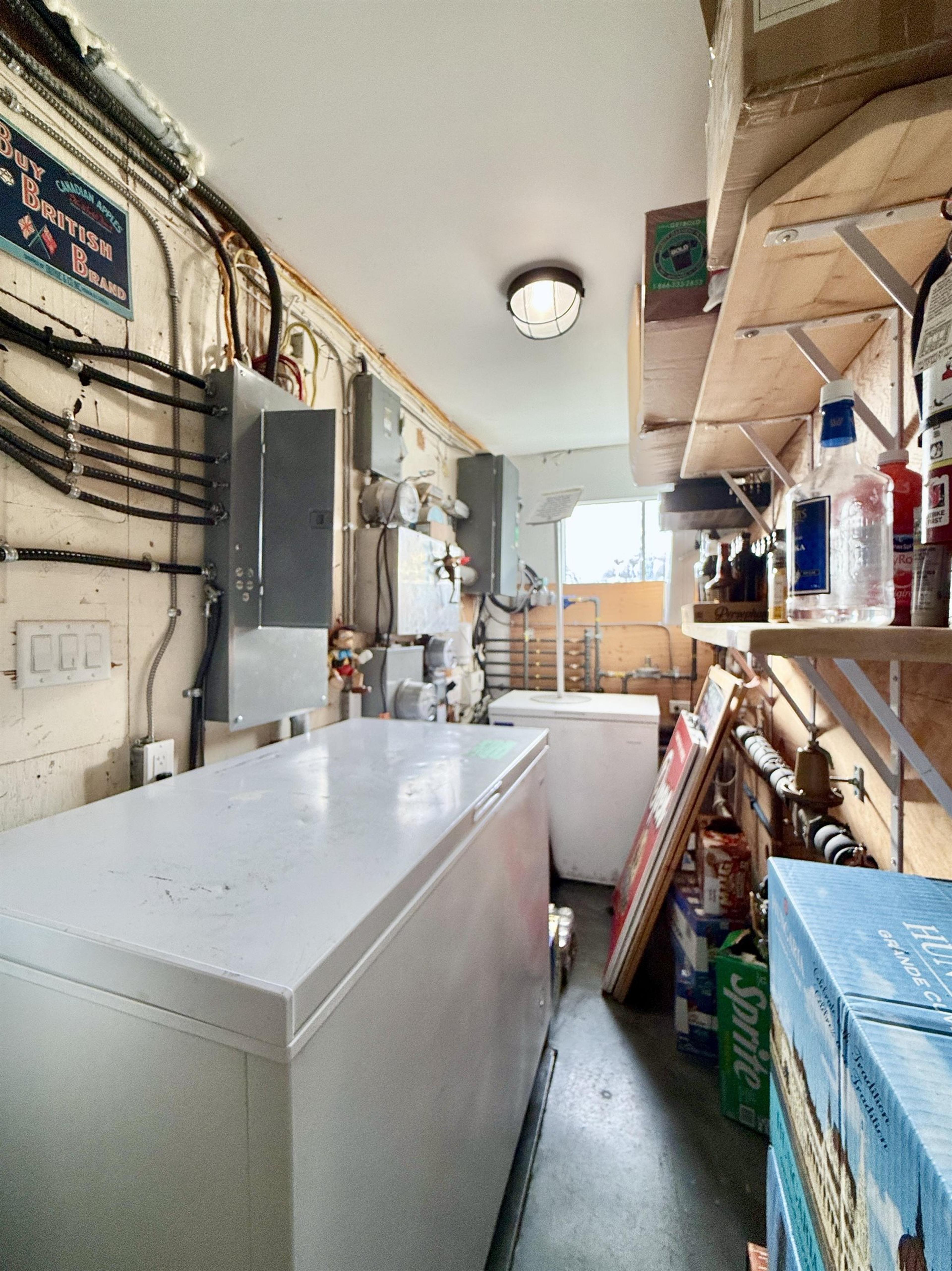 316 GOWER POINT ROAD - 14