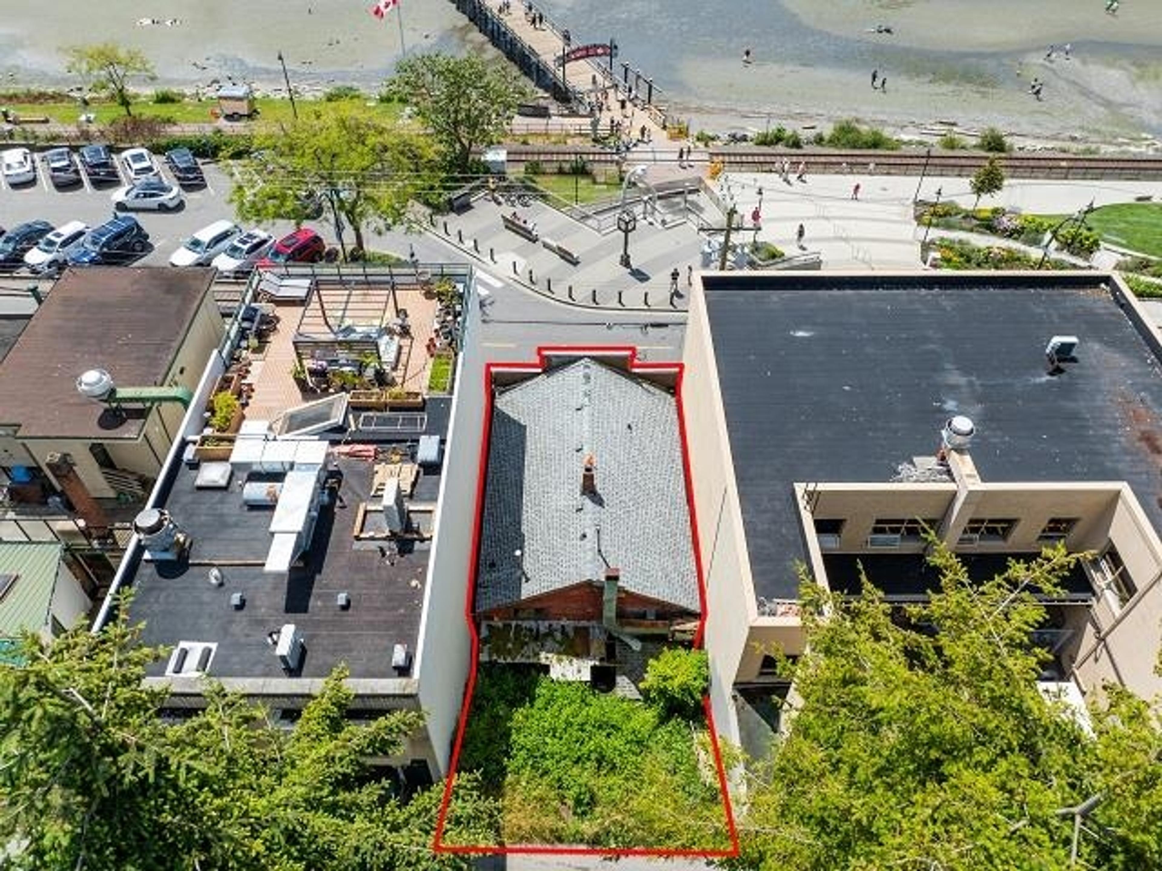 15053 MARINE DRIVE - Image 4